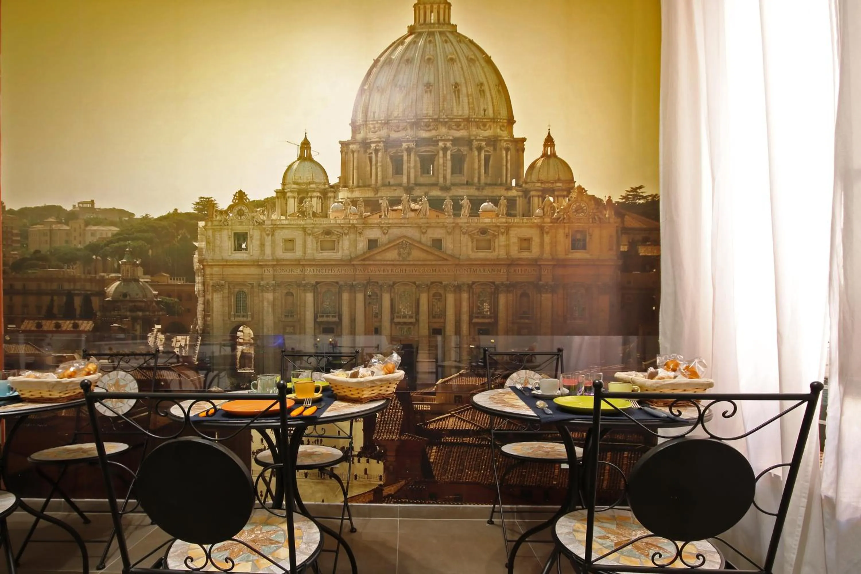 Restaurant/places to eat in Vatication B&B