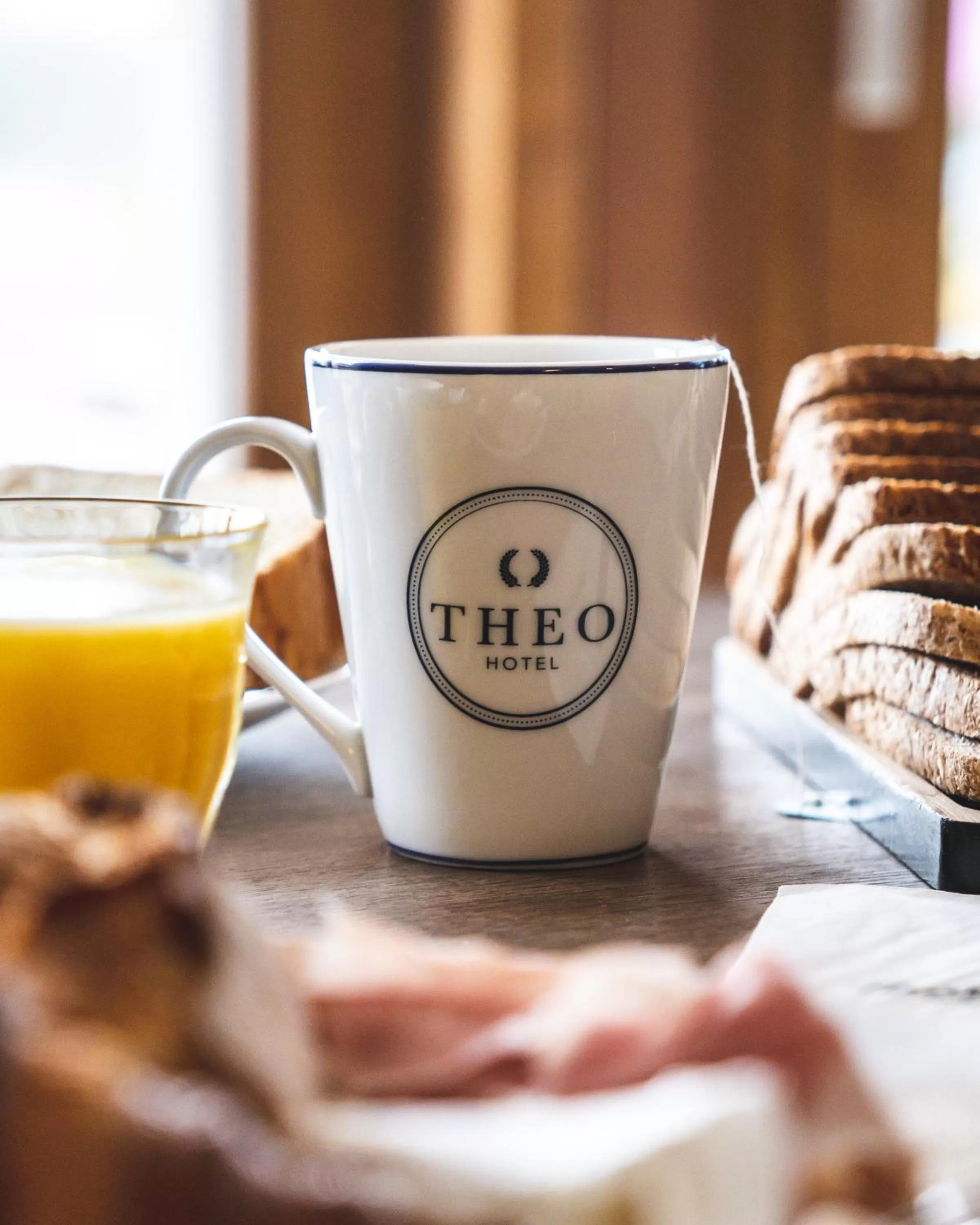 Continental breakfast in Théo Hôtel Limoges, The Originals City