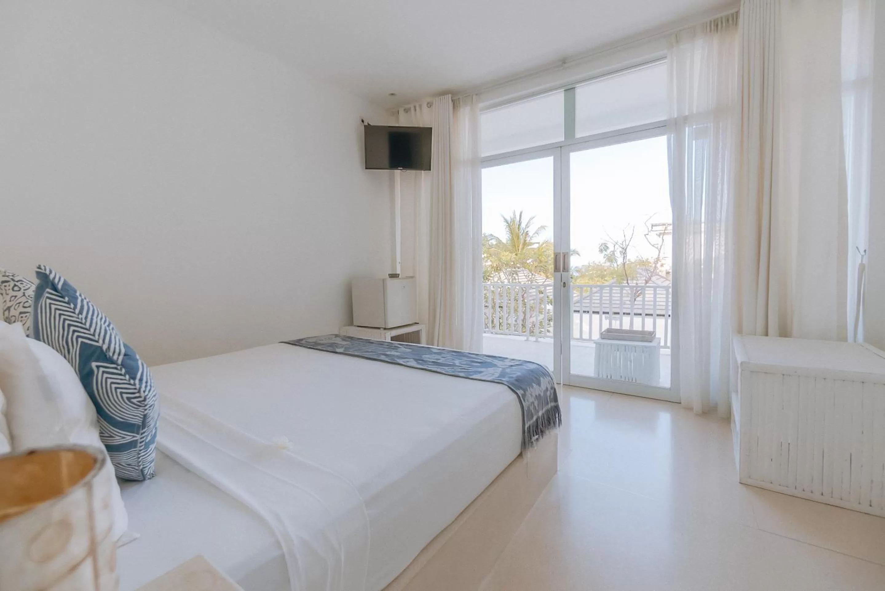 Bed in Seri Resort Gili Meno - Adults Only