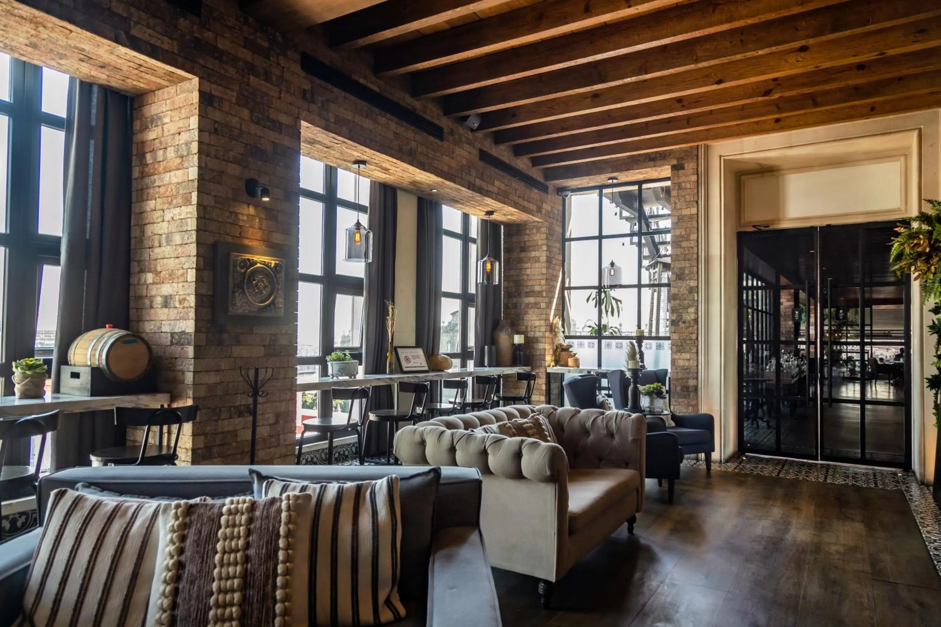 Restaurant/places to eat in Zocalo Central & Rooftop Mexico City