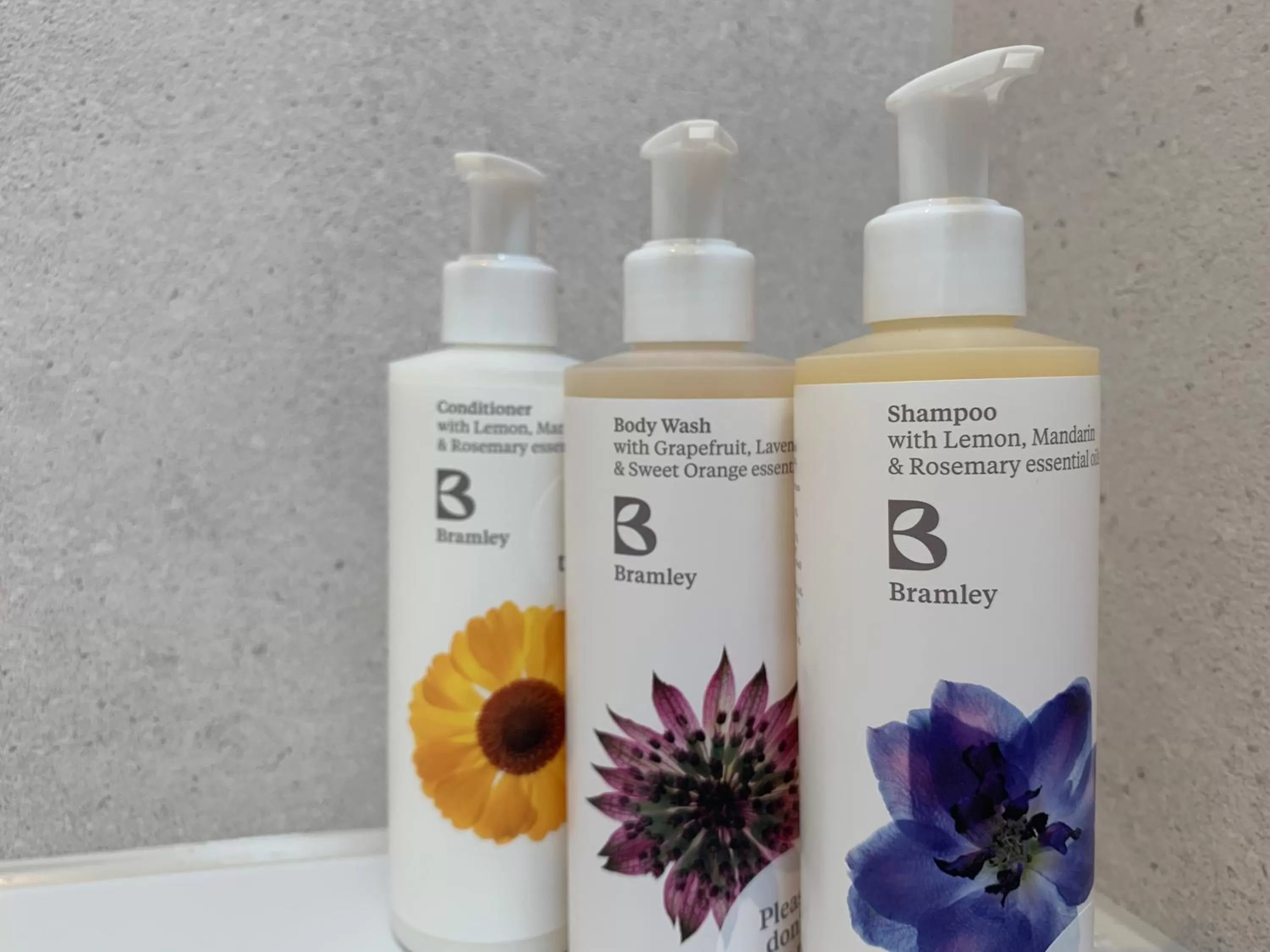 Bathroom in The Gate Cornwall