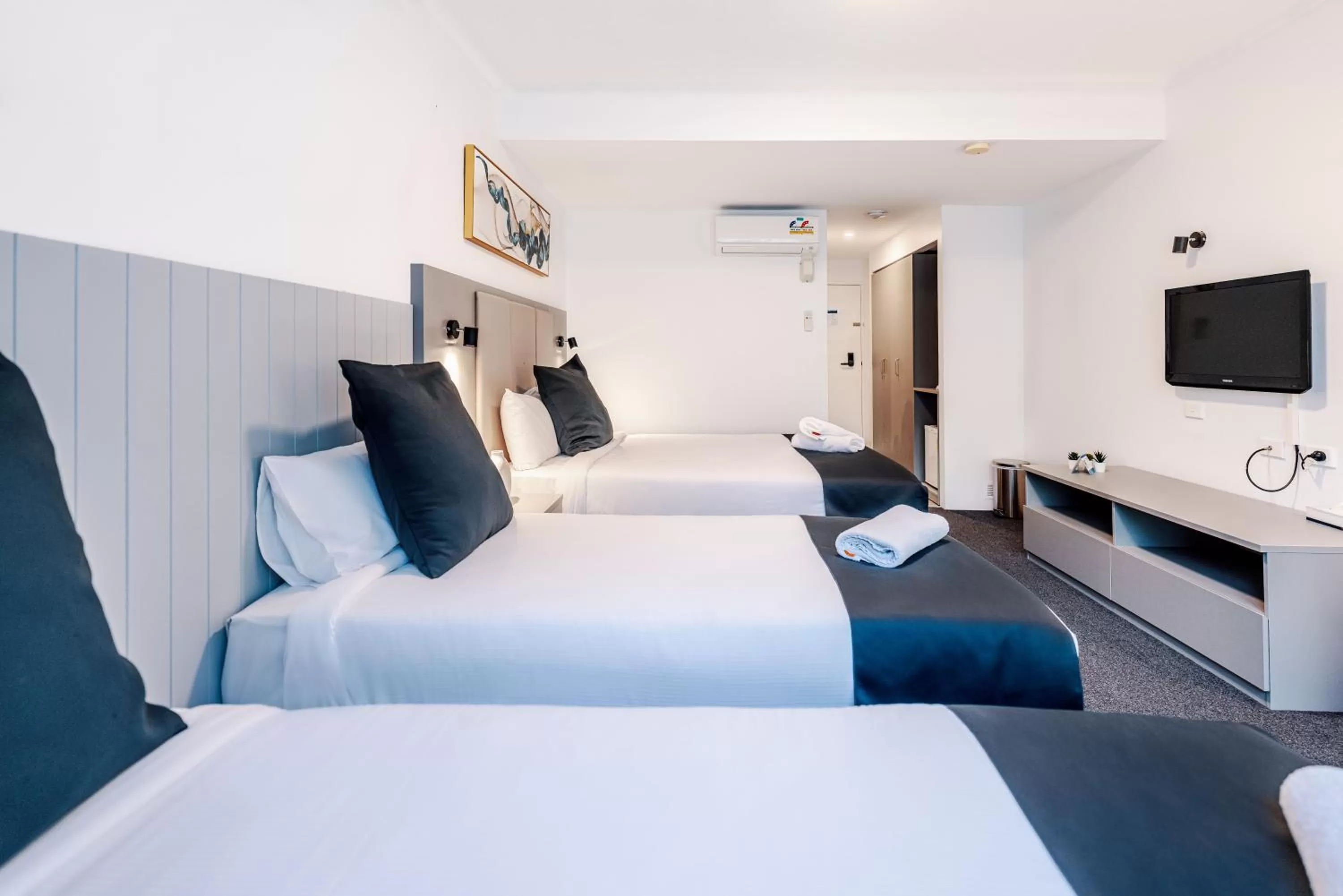 Bed in The Select Inn Penrith