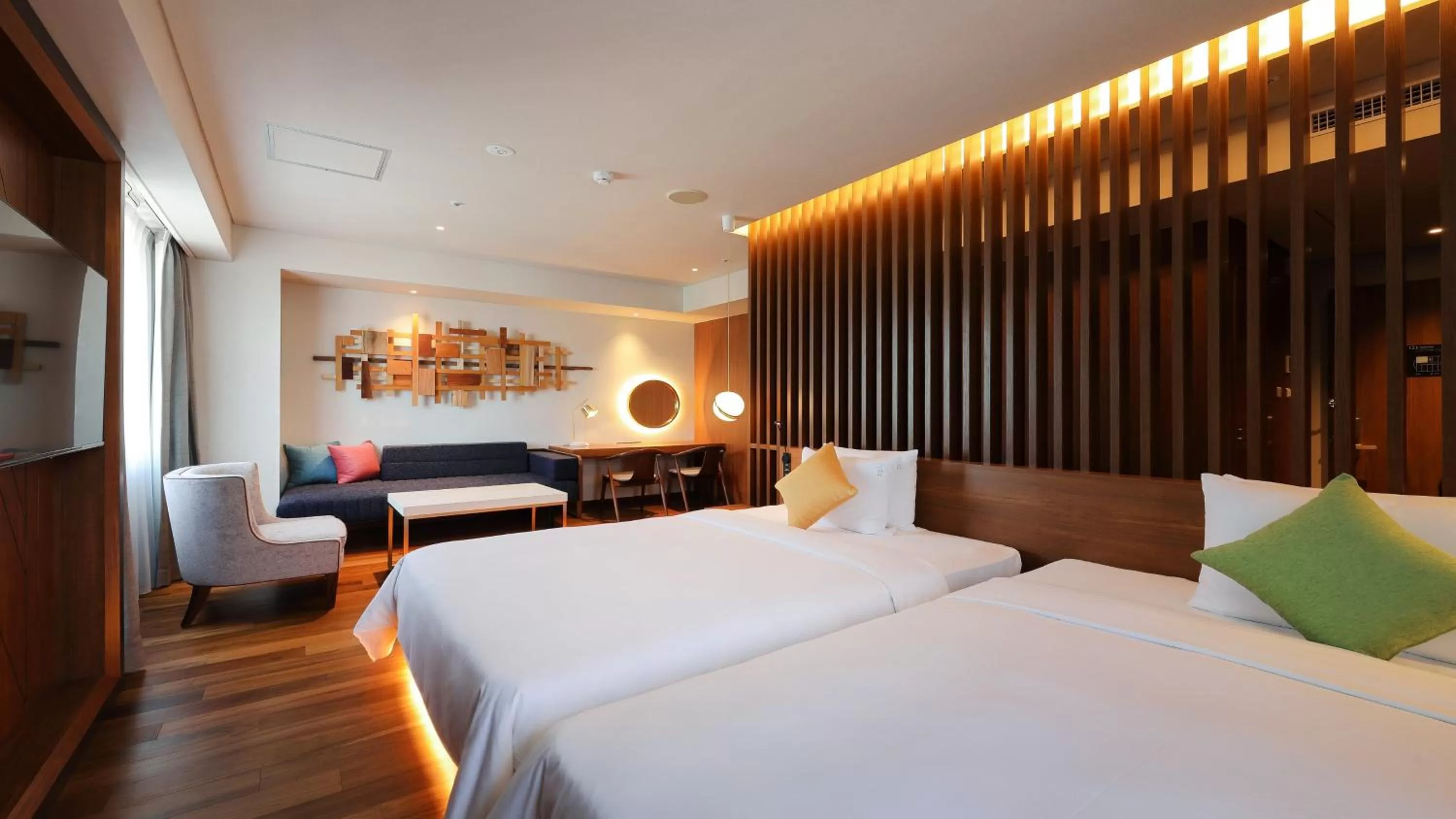 Photo of the whole room, Bed in ANA Holiday Inn Sendai by IHG