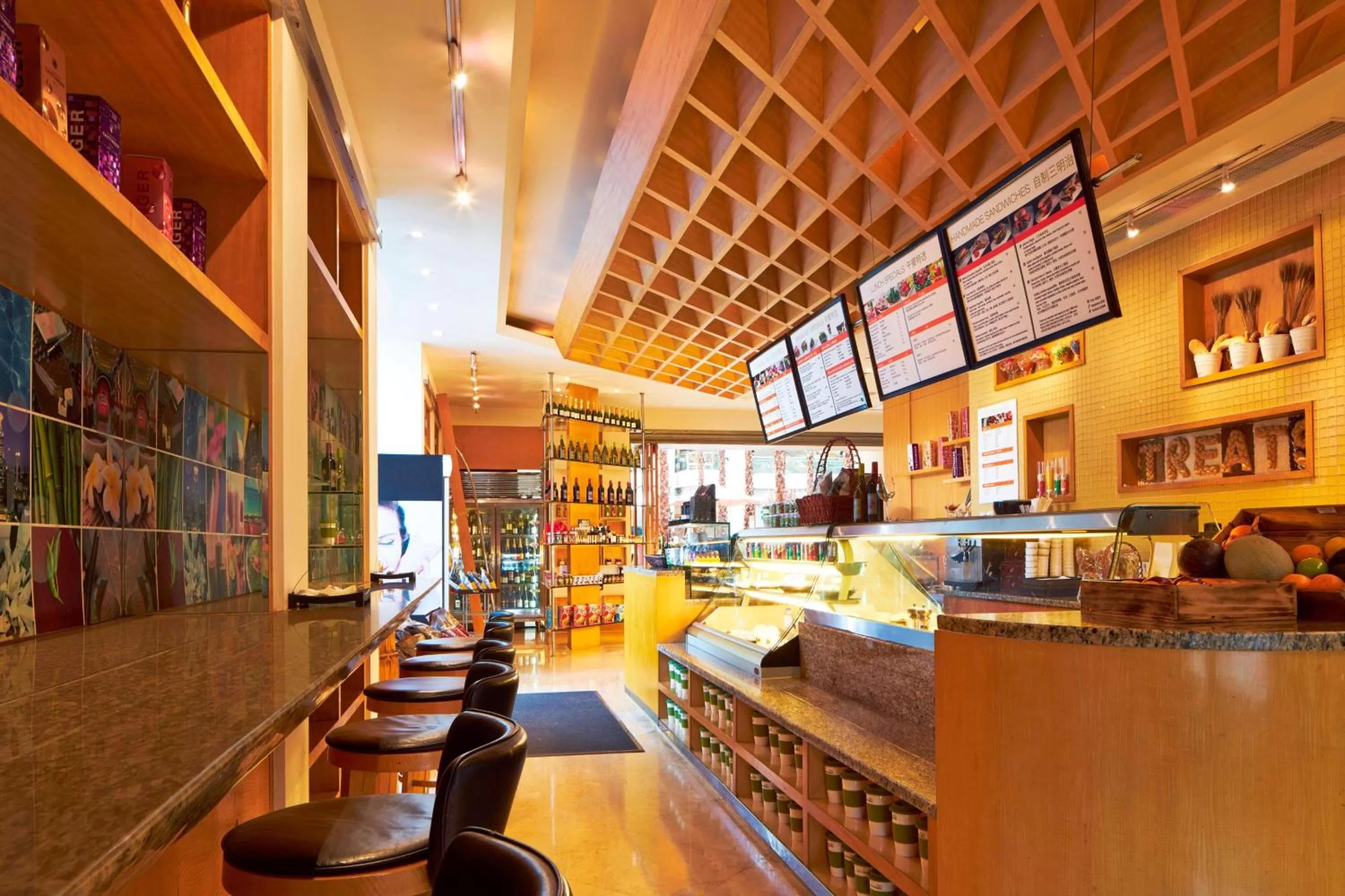 Restaurant/places to eat in The Westin Bund Center, Shanghai