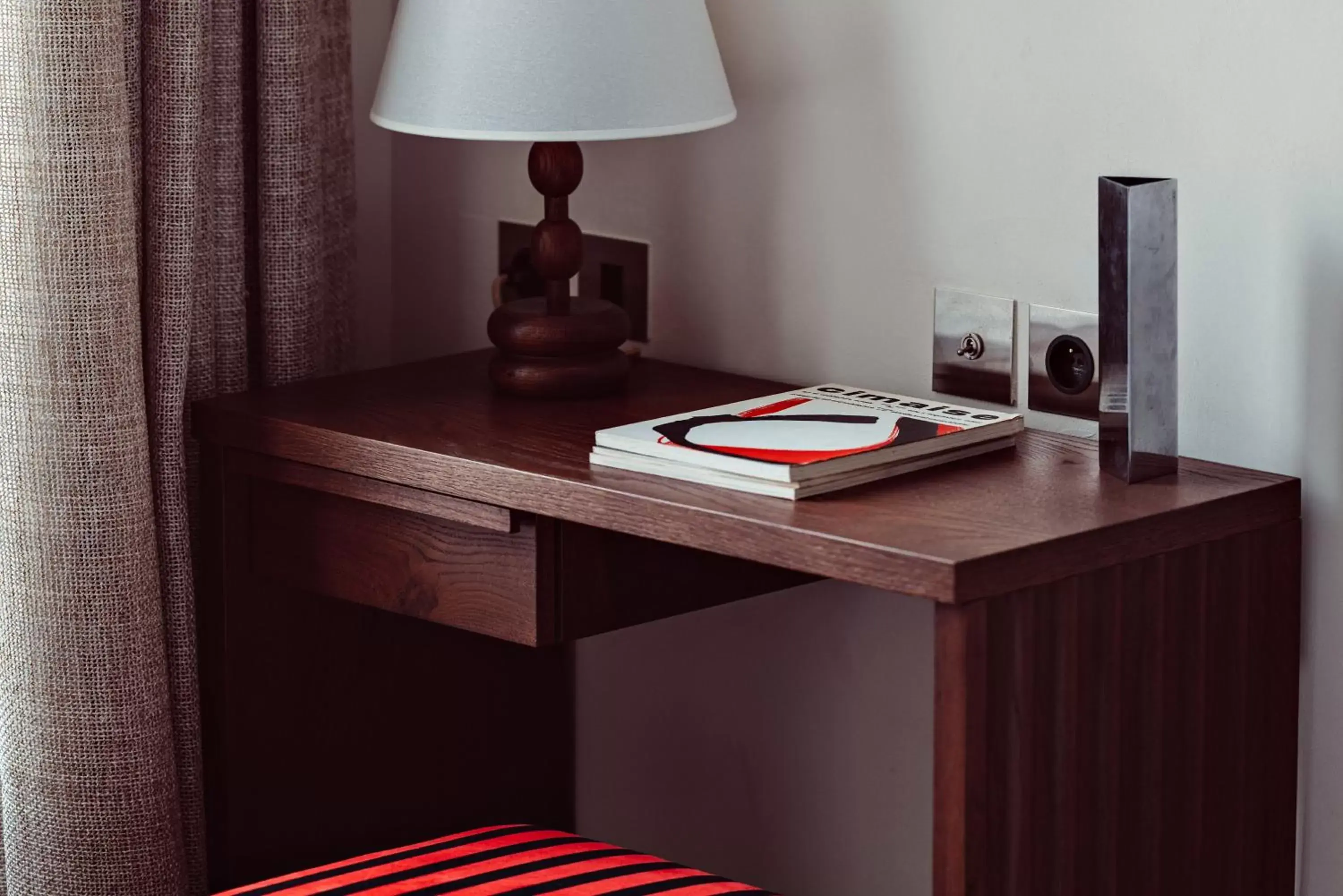 Superior Room in Hôtel des Academies et des Arts Superior Room in Hôtel des Academies et des Arts