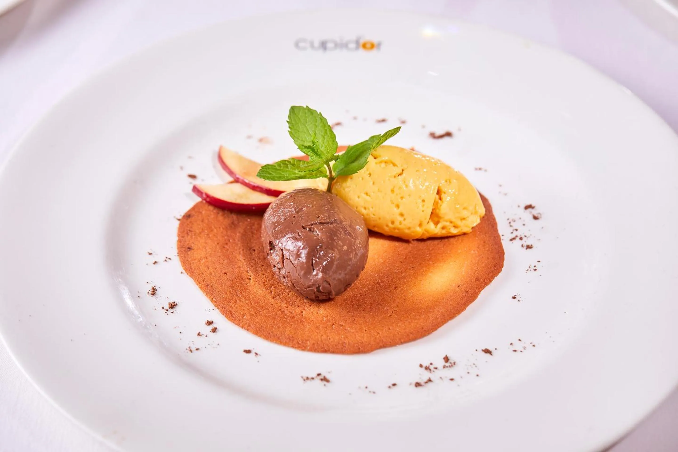 Food and drinks in Hotel Cupidor