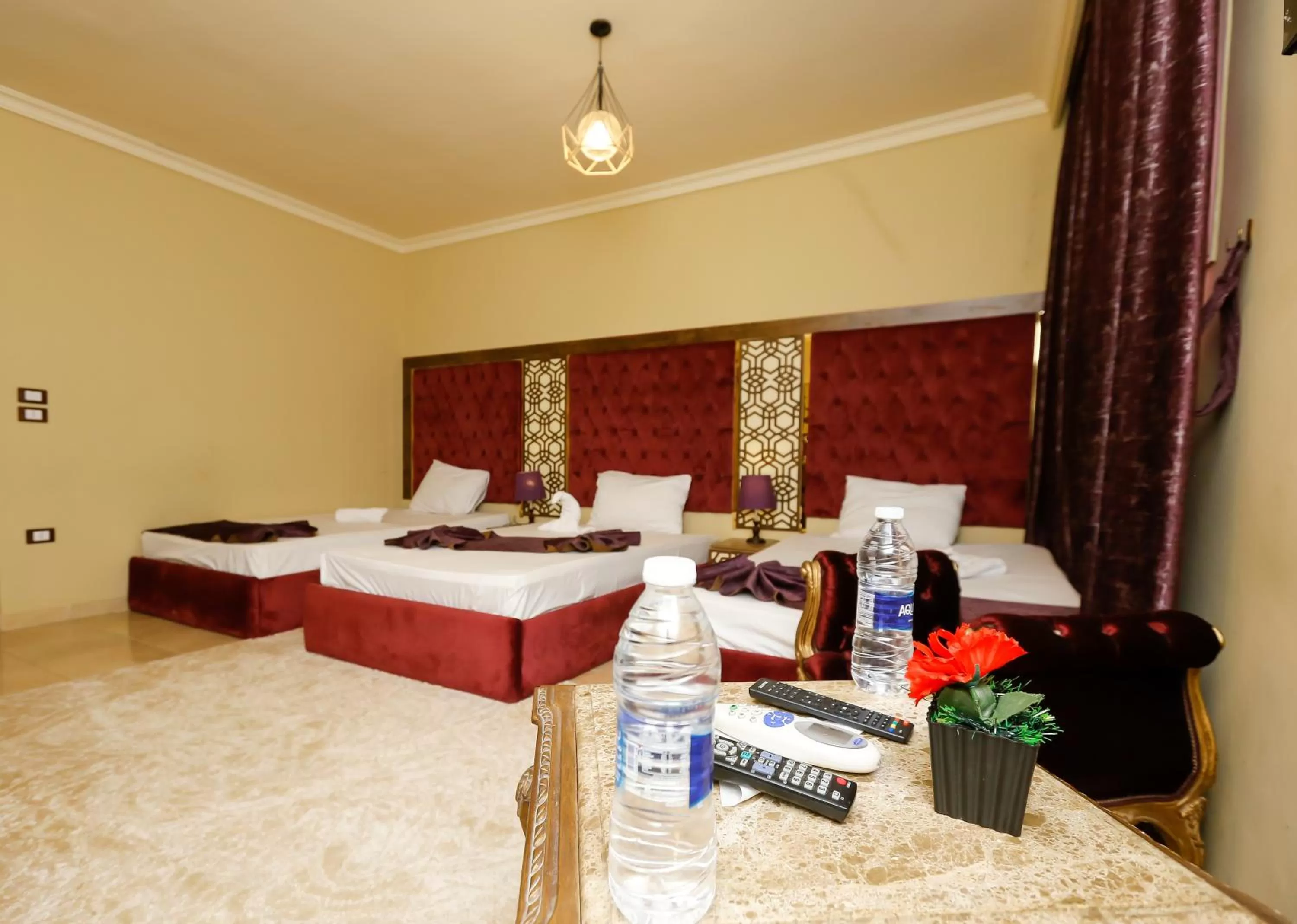 Photo of the whole room in King Cheops Inn - Pyramid View