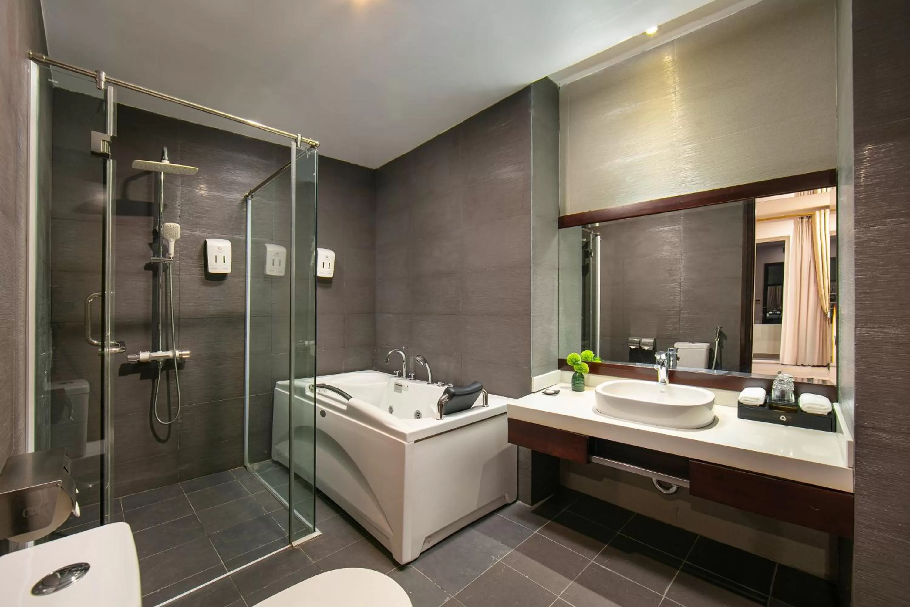 Bathroom in Lao Cai Star Hotel