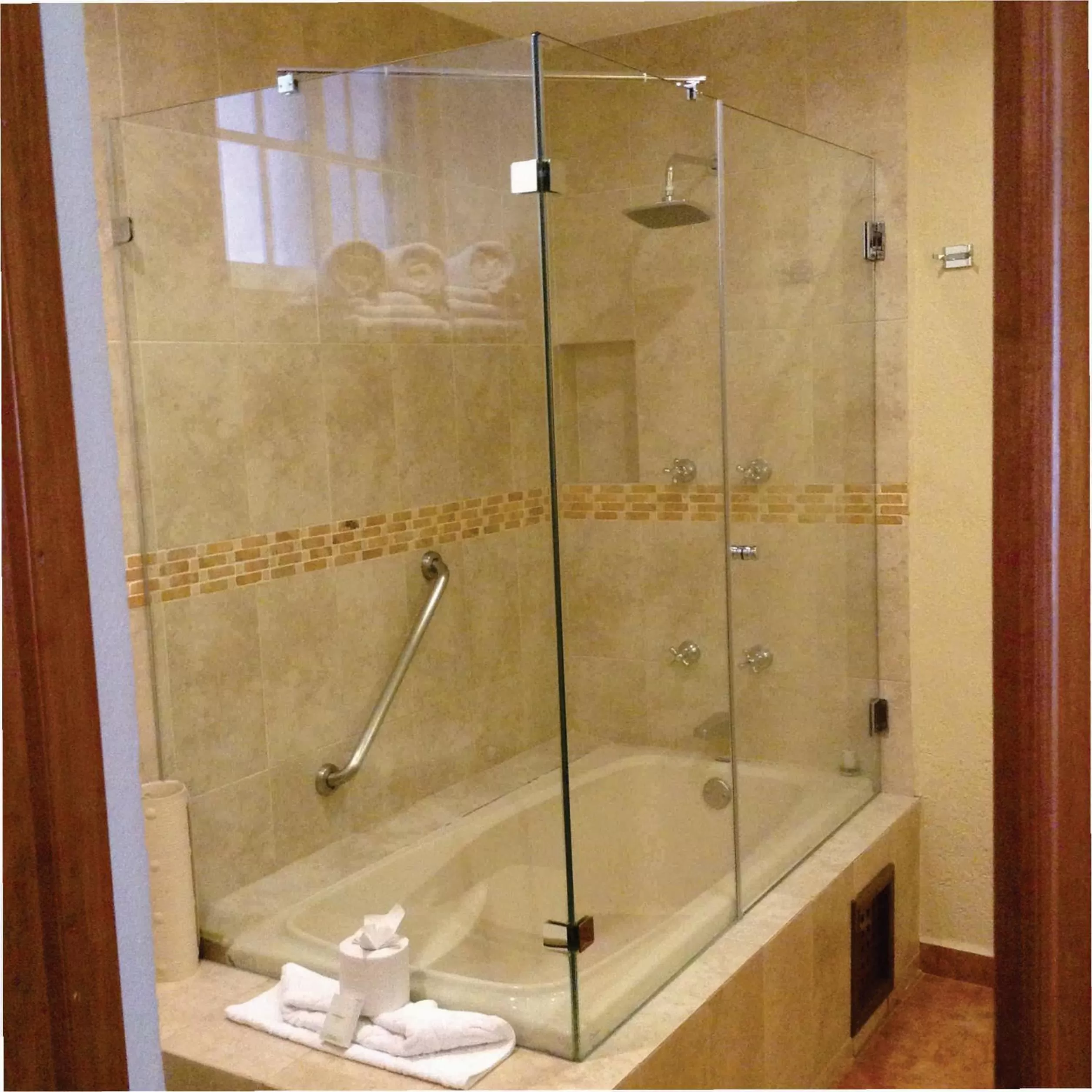 Shower in Hotel Boutique La Granja