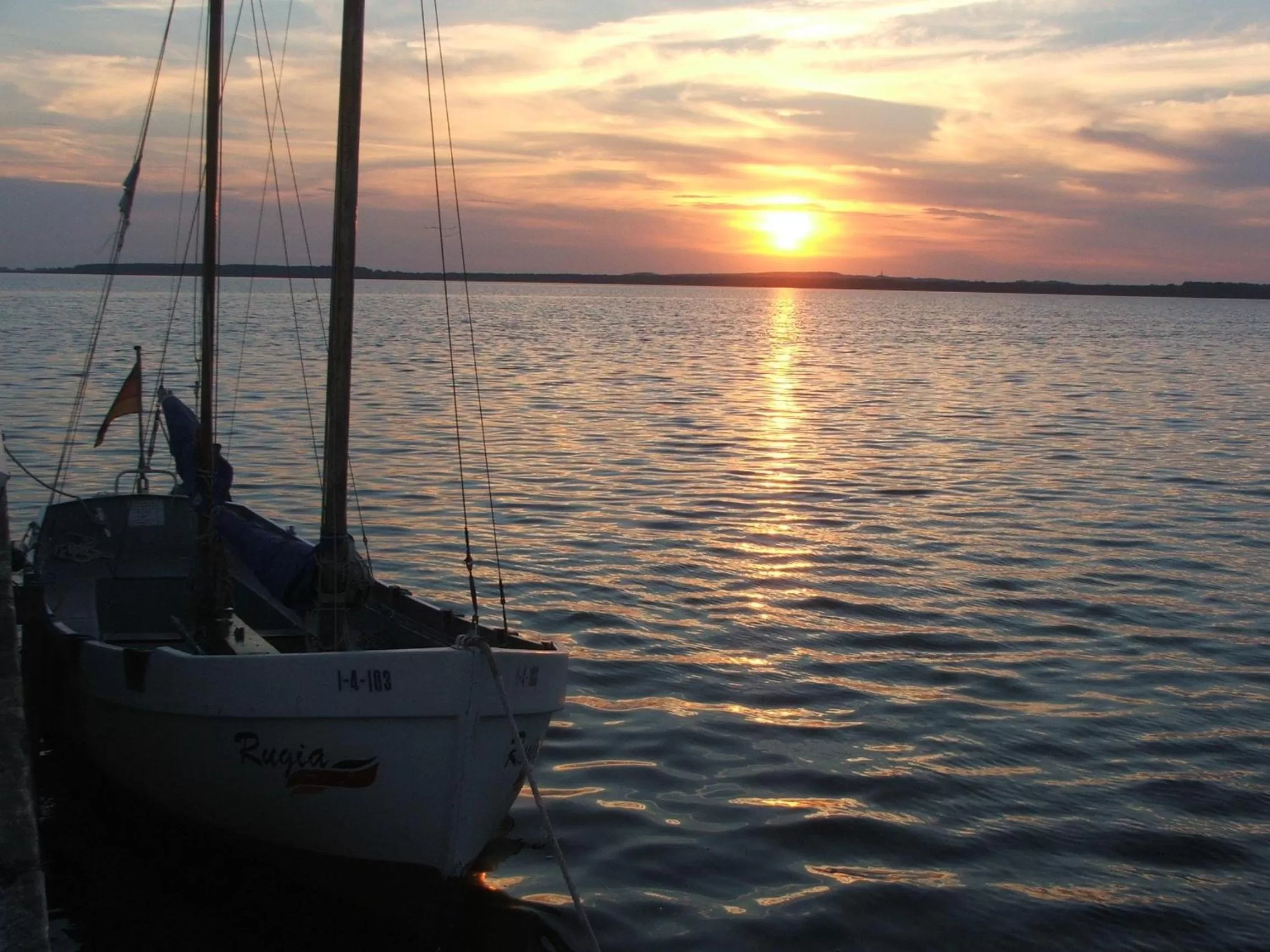 Sunset, Sunrise/Sunset in Hotel Am Markt