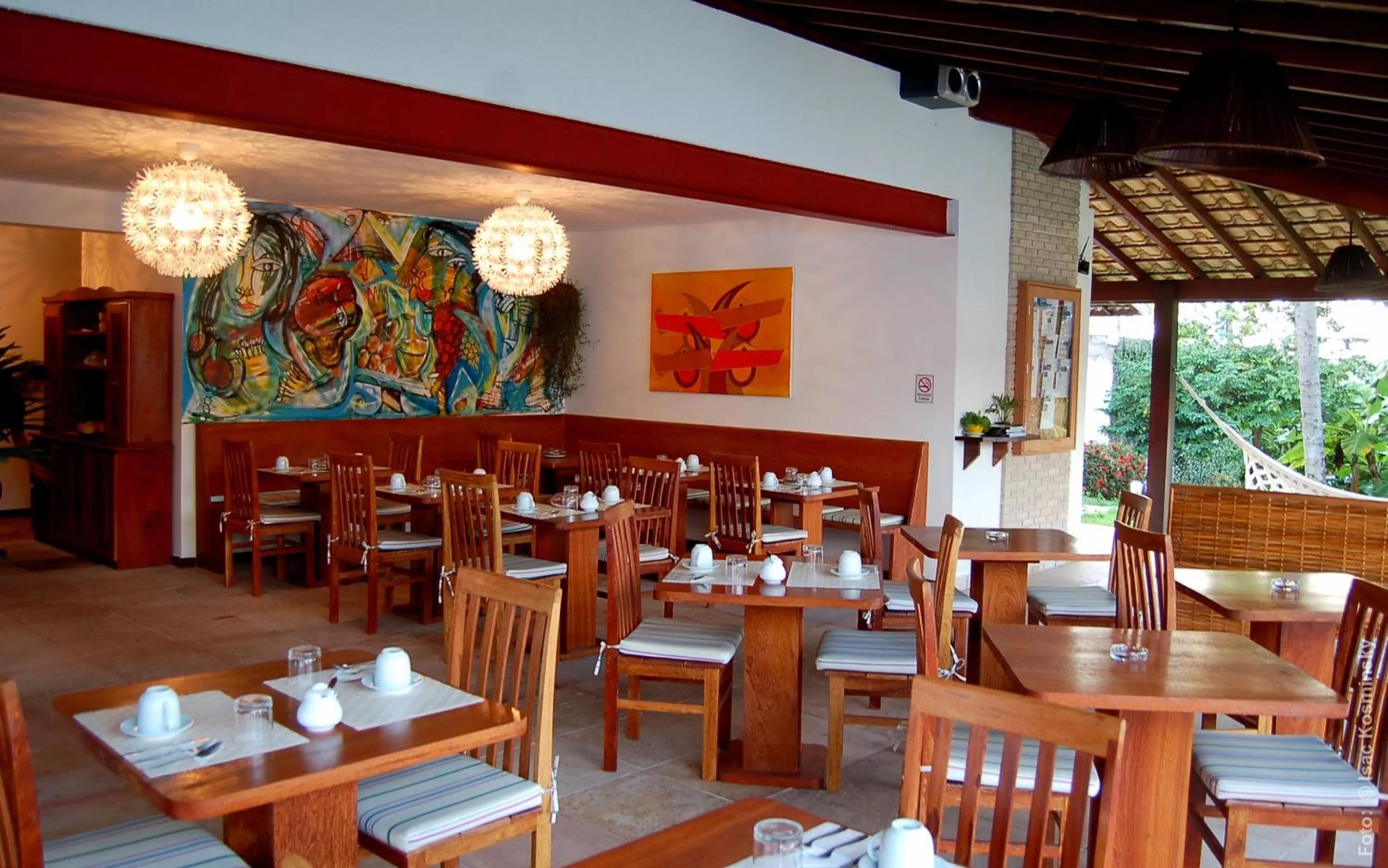 Lounge or bar, Restaurant/Places to Eat in Hotel Pousada Salvador Paradise