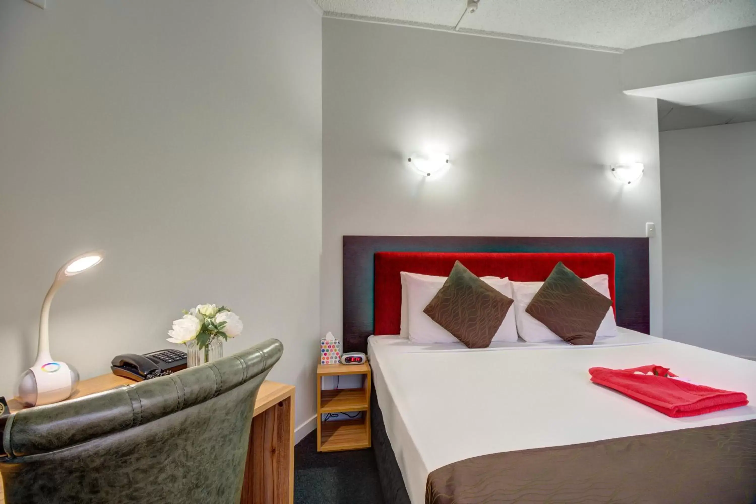 King Room in Ascotia Off Queen King Room in Ascotia Off Queen