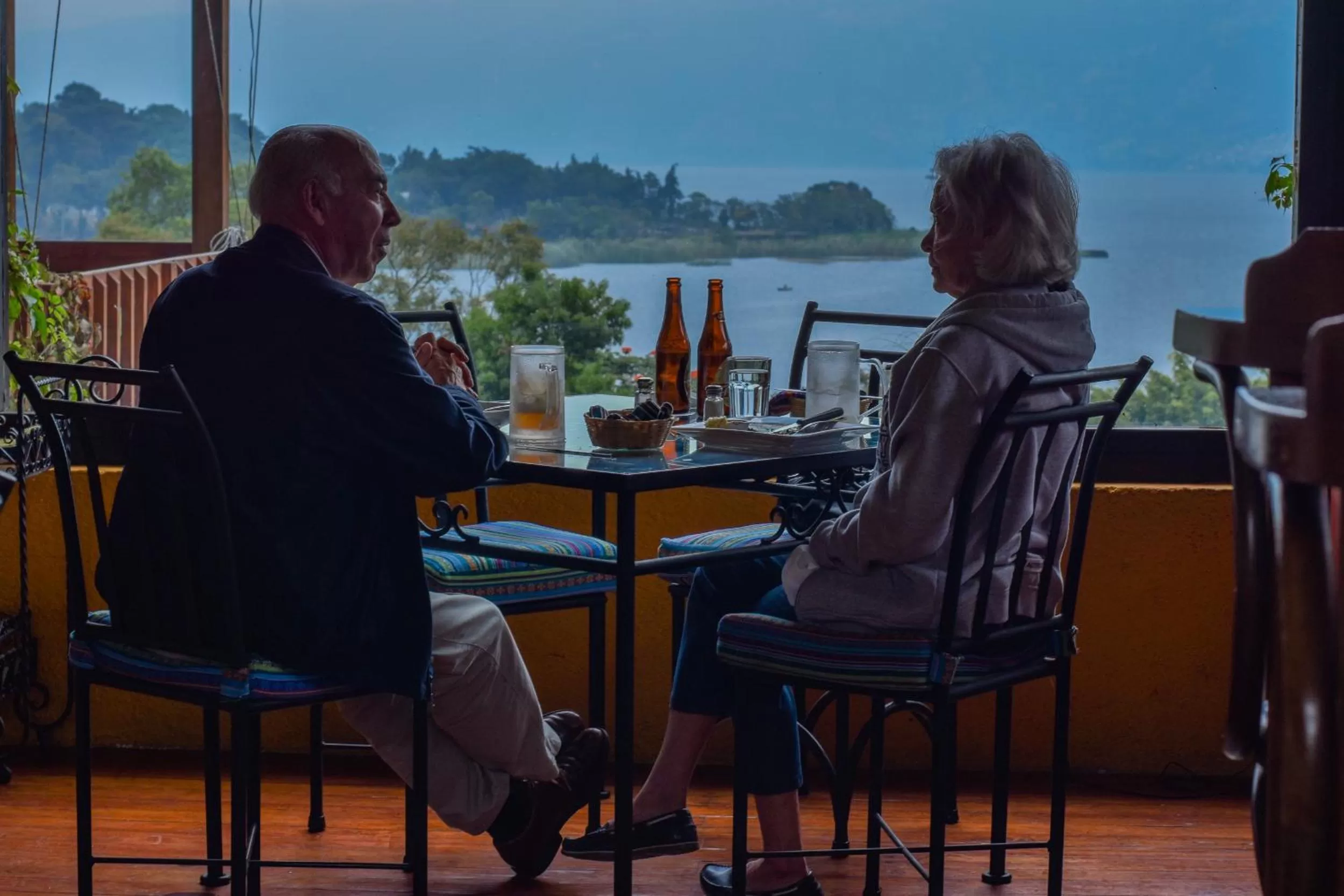 Restaurant/places to eat in Hotel Toliman