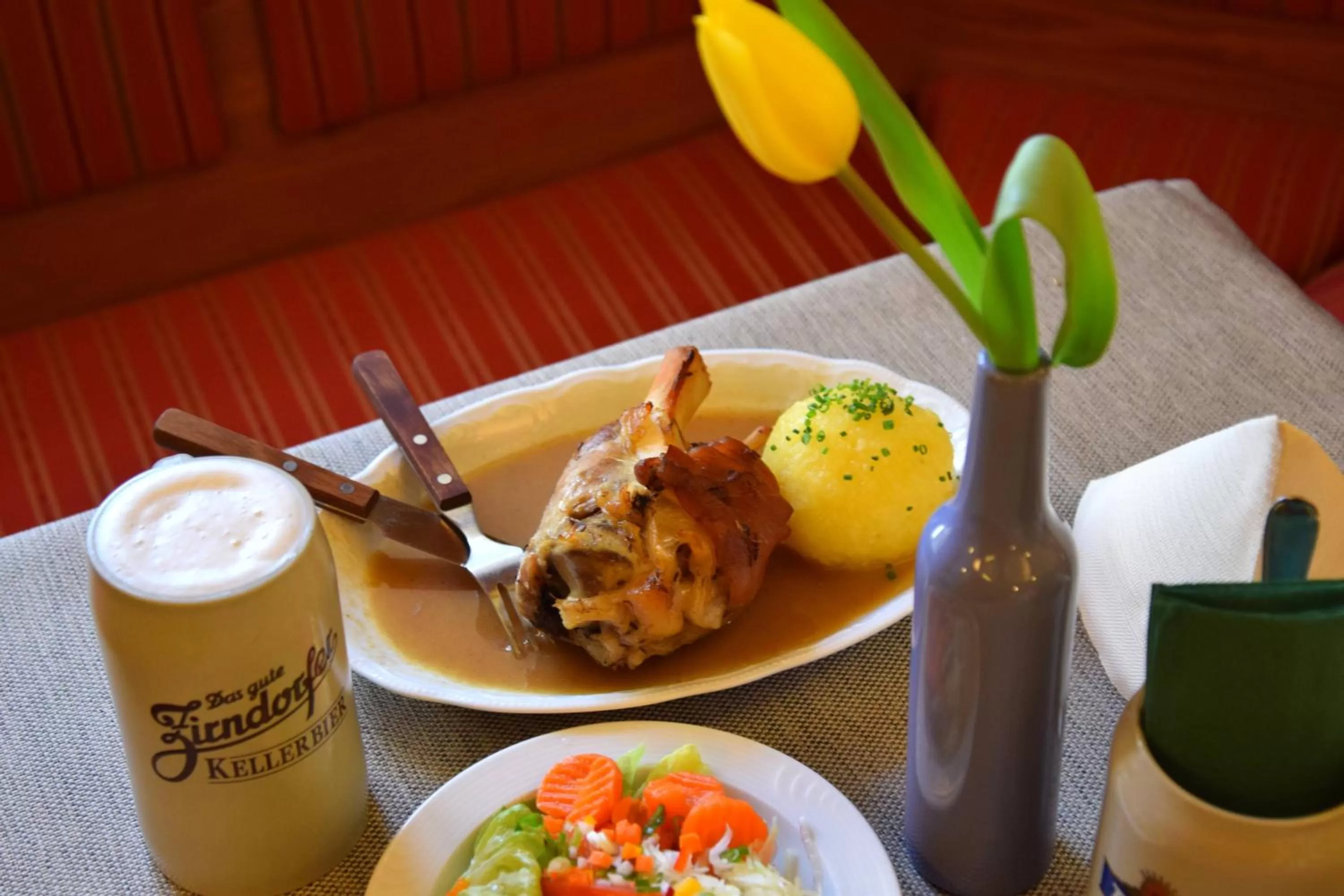 Food and drinks in Hotel Gasthof Zum Löwen