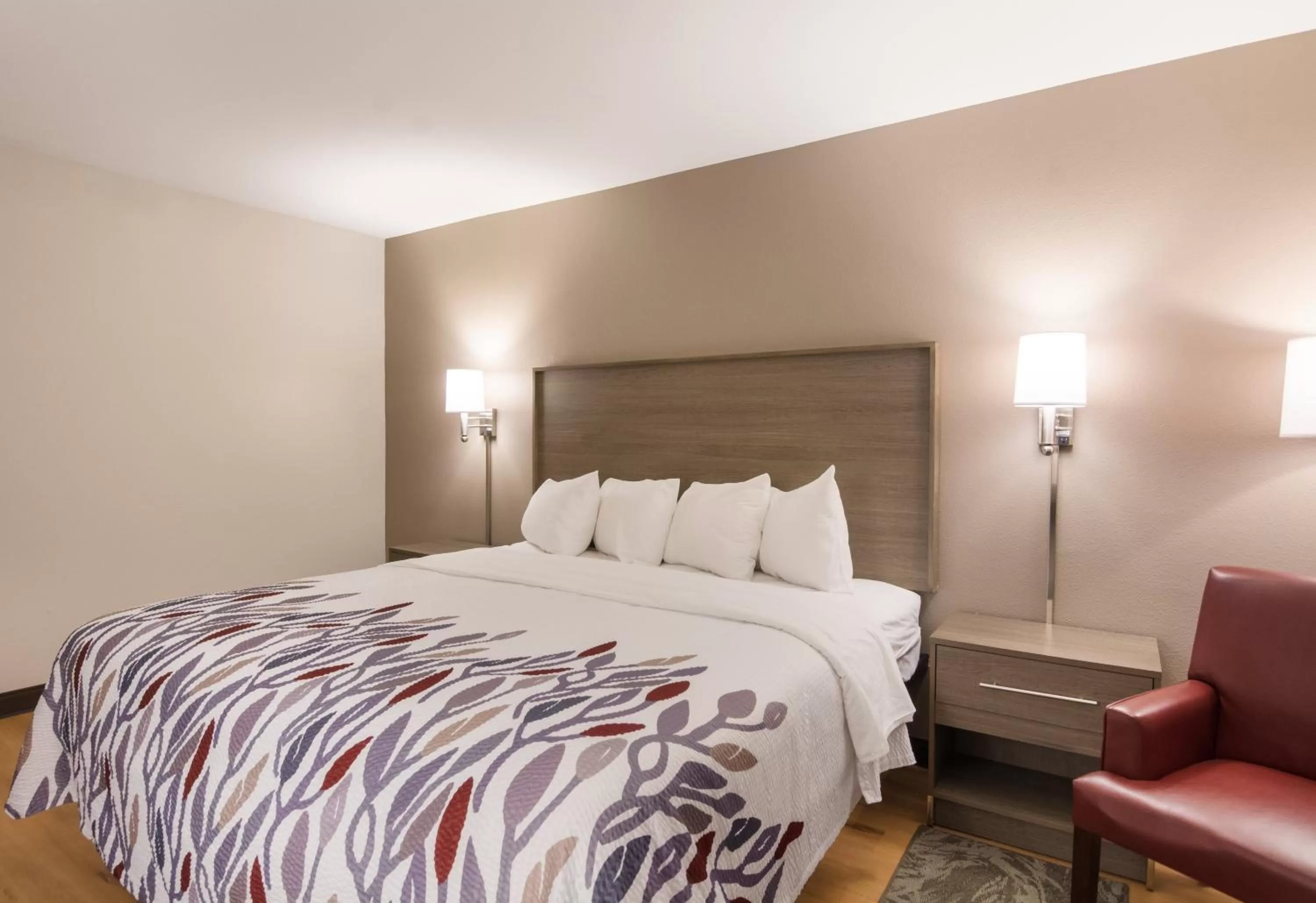 Photo of the whole room in Red Roof Inn Chester