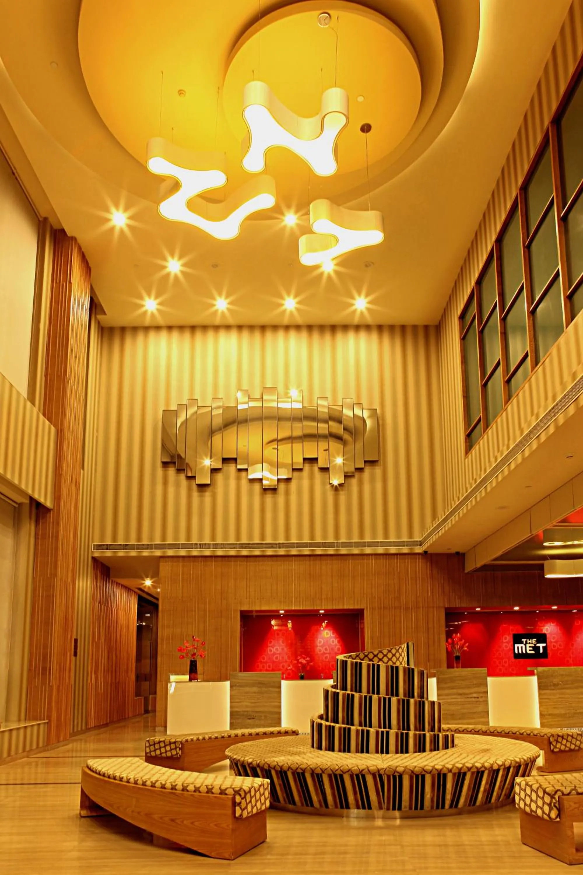 Lobby or reception in The Metropolitan Hotel & Spa New Delhi