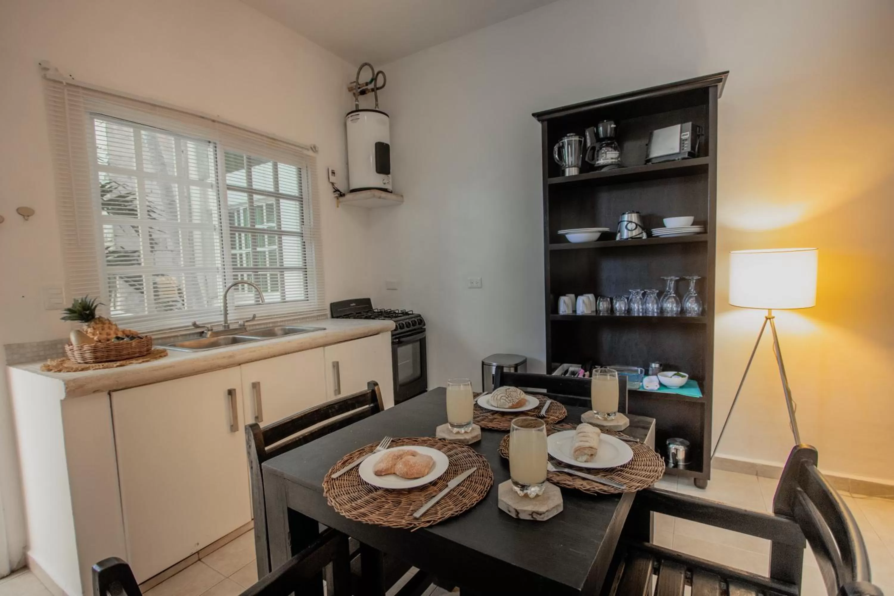 Nasim Condo Hotel con acceso BEACH CLUB GRATIS, metros 5th AVENIDA