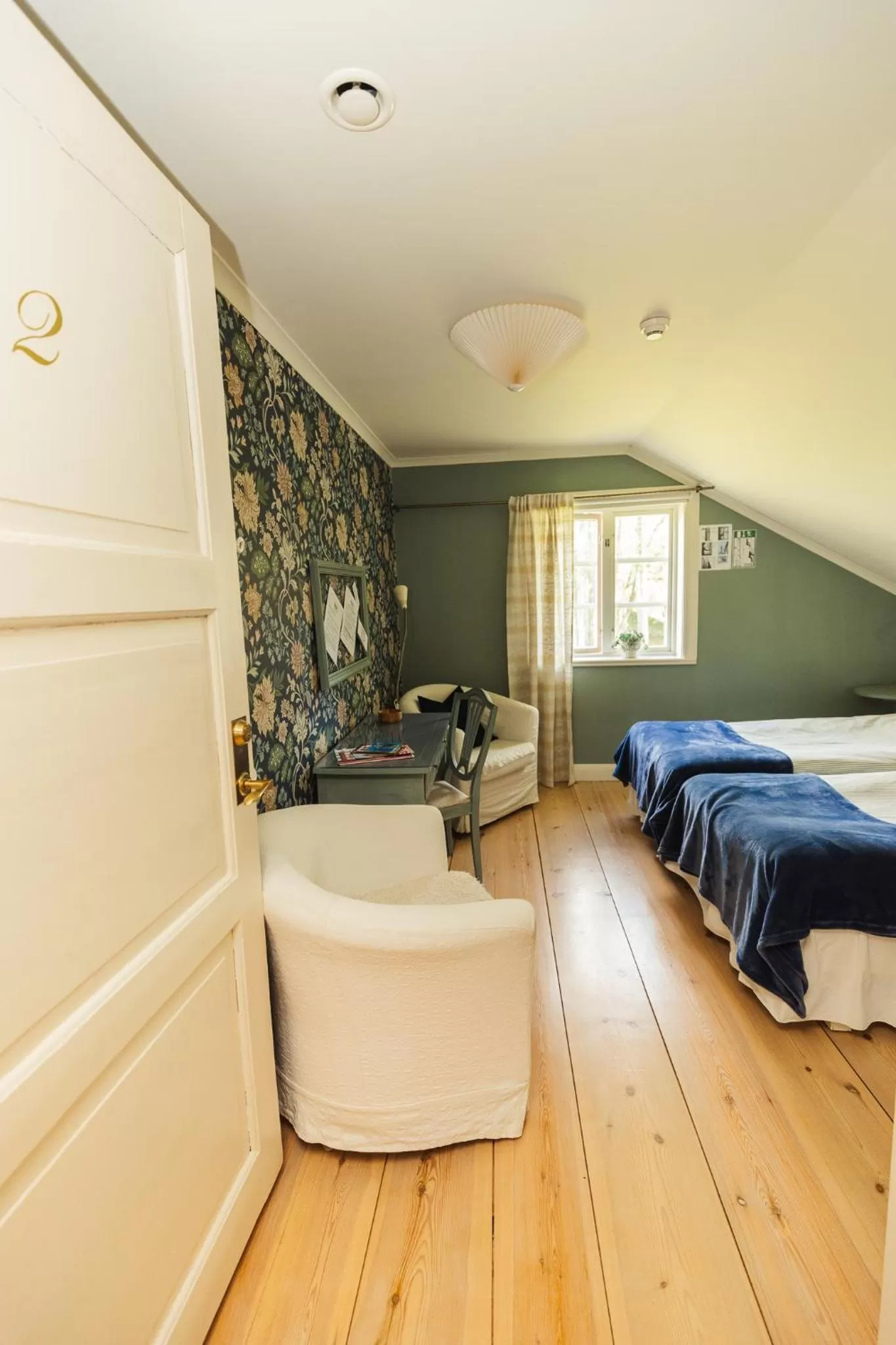 Bed in Bäcks Bed & Breakfast