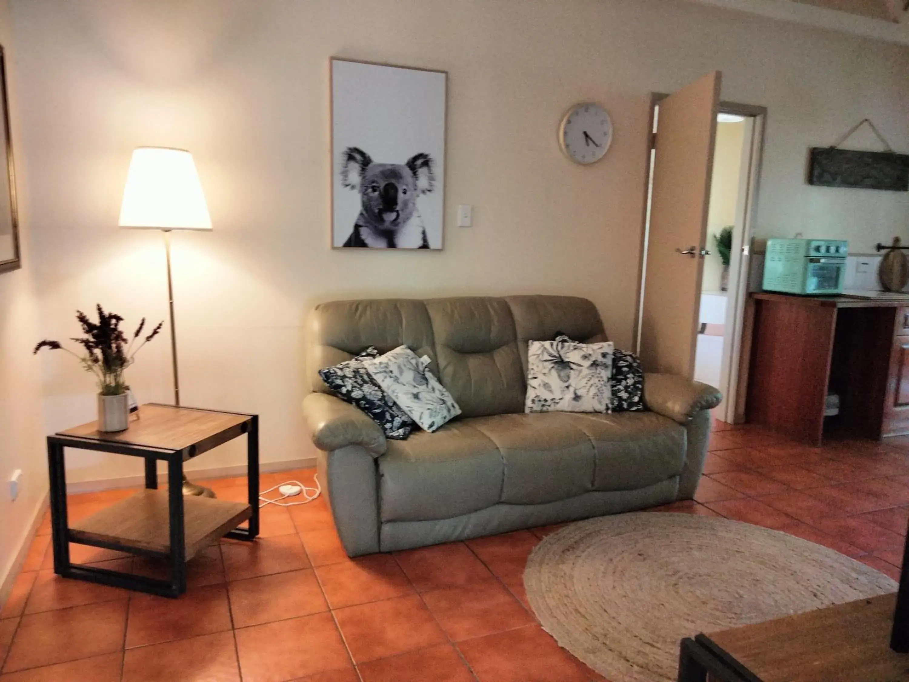 Superior Chalet with Spa Bath in Kalimna Woods Cottages Superior Chalet with Spa Bath in Kalimna Woods Cottages