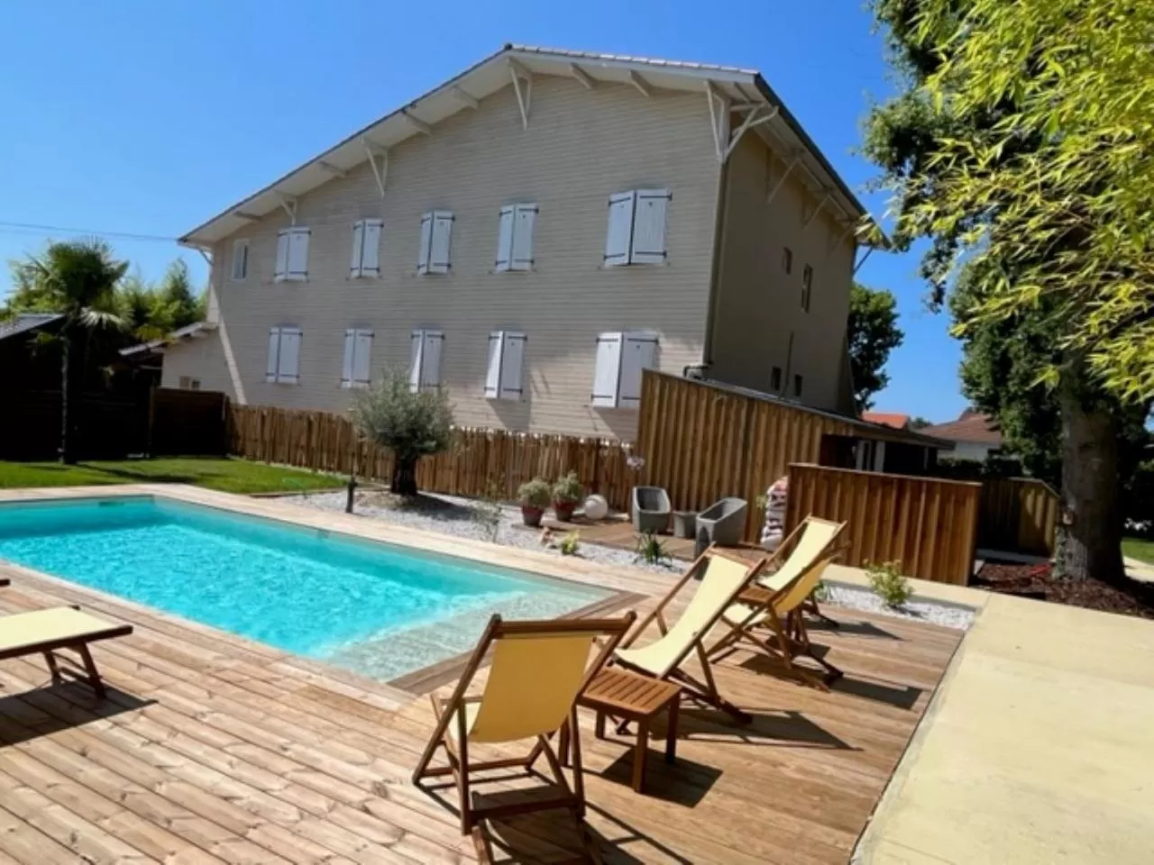 Property building in Hôtel Le Grain de Sable