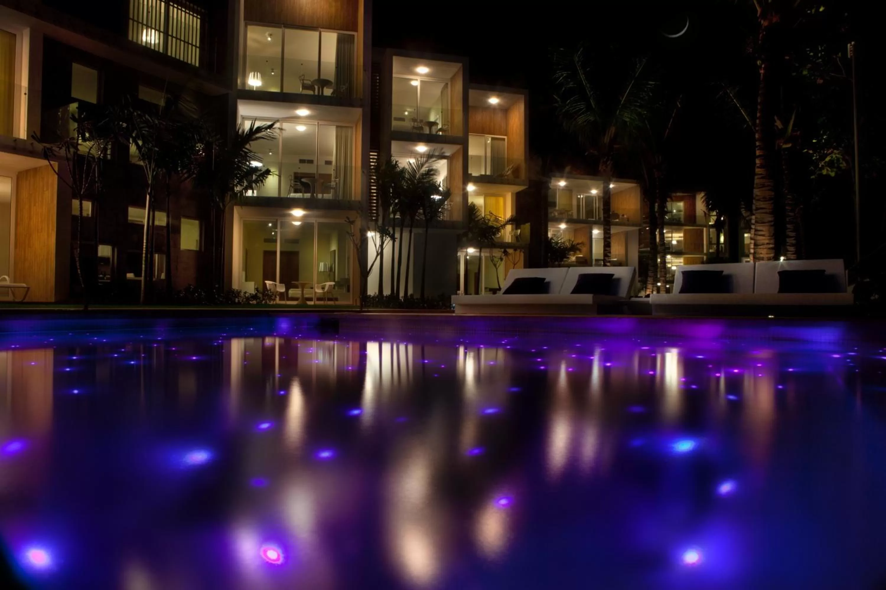 Night in Ultravioleta Boutique Residences