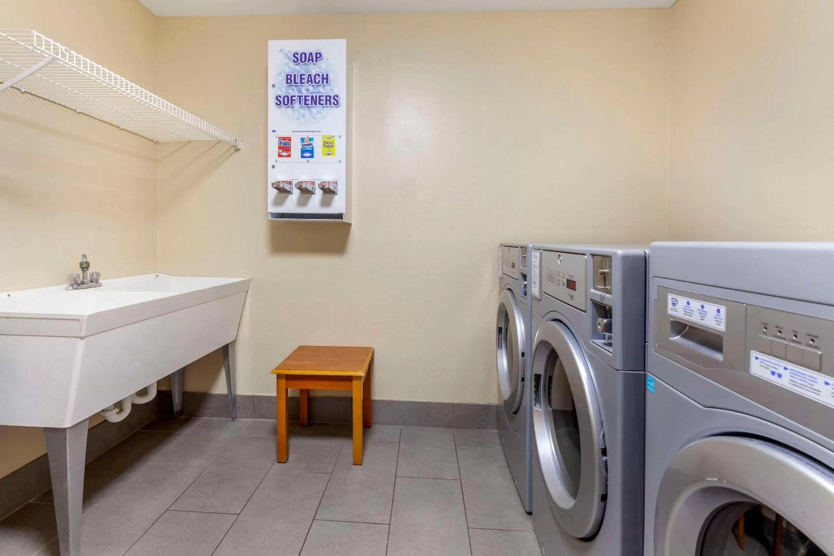 Other in MainStay Suites Dubuque at Hwy 20