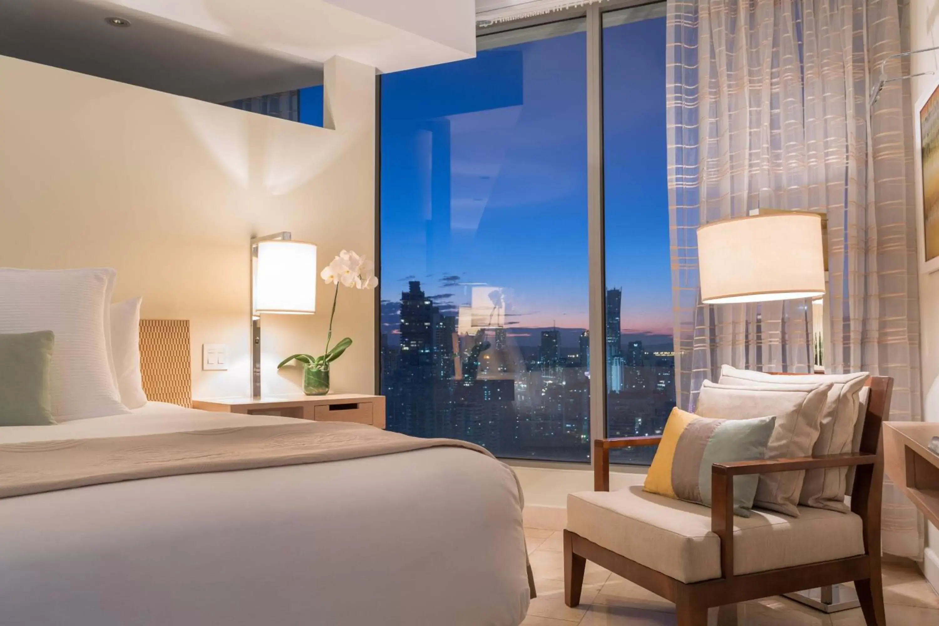 Curve, Suite, 1 King, Partial ocean view, Balcony in JW Marriott Panama Curve, Suite, 1 King, Partial ocean view, Balcony in JW Marriott Panama