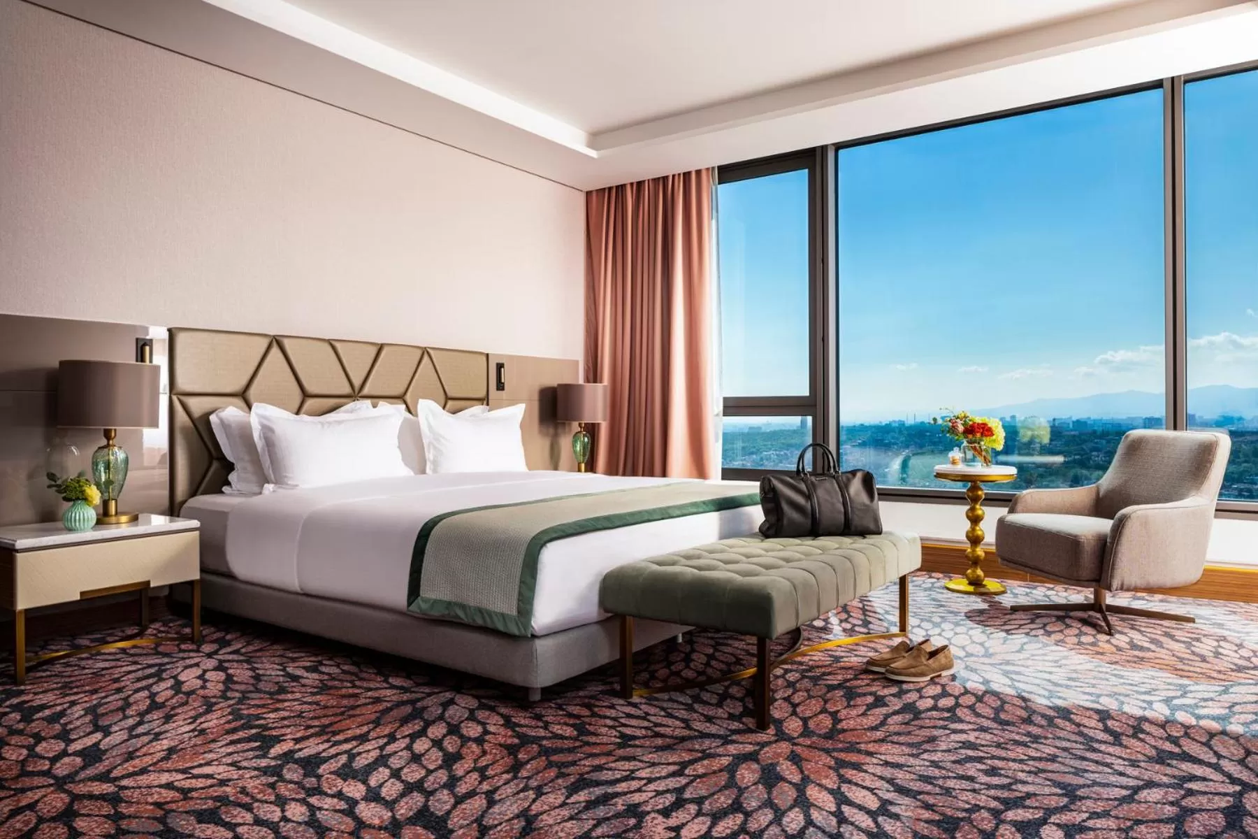 Bedroom, Bed in Grand Hotel Millennium Sofia