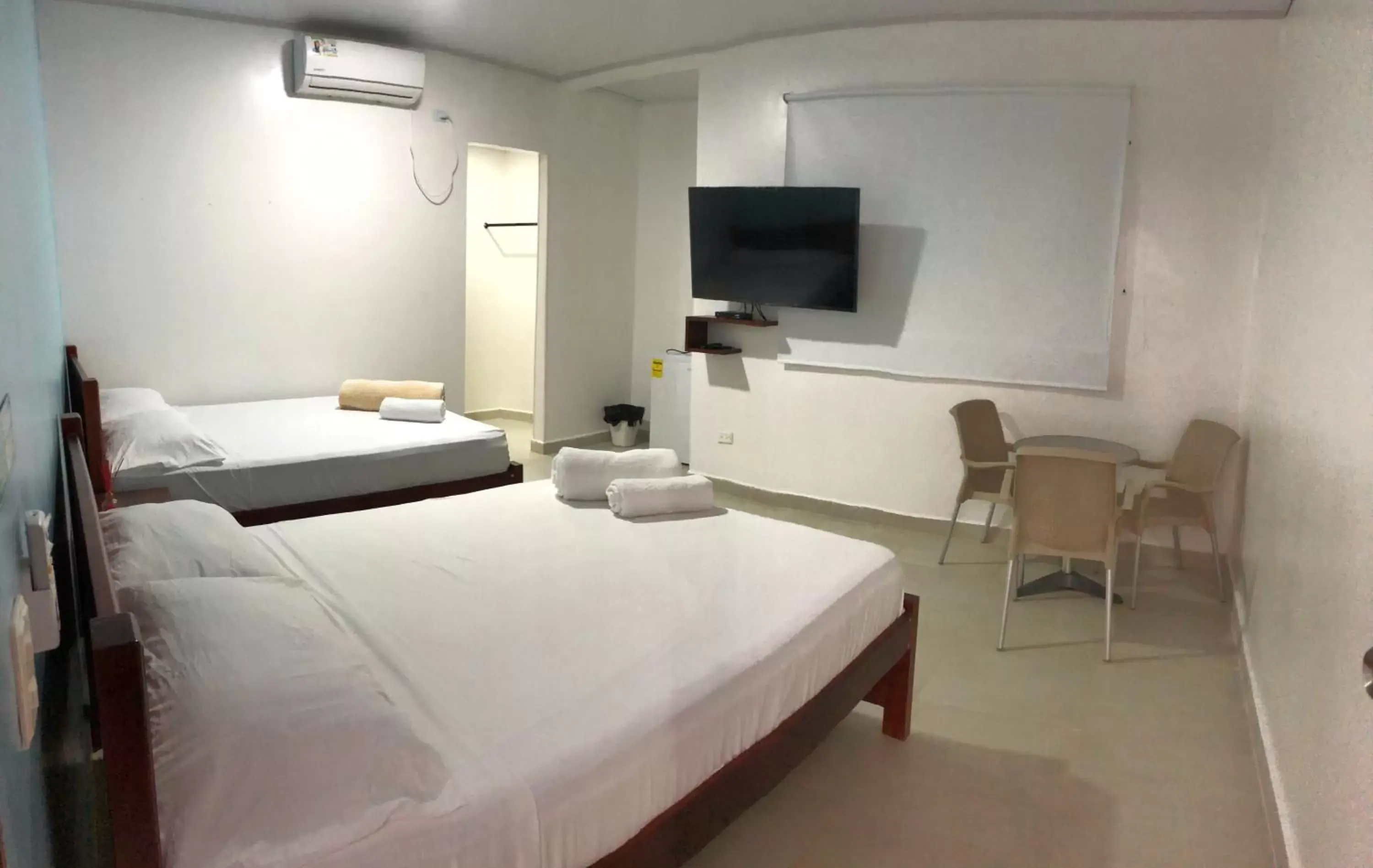 Classic Quadruple Room in Apartahotel Caribe Diez Classic Quadruple Room in Apartahotel Caribe Diez