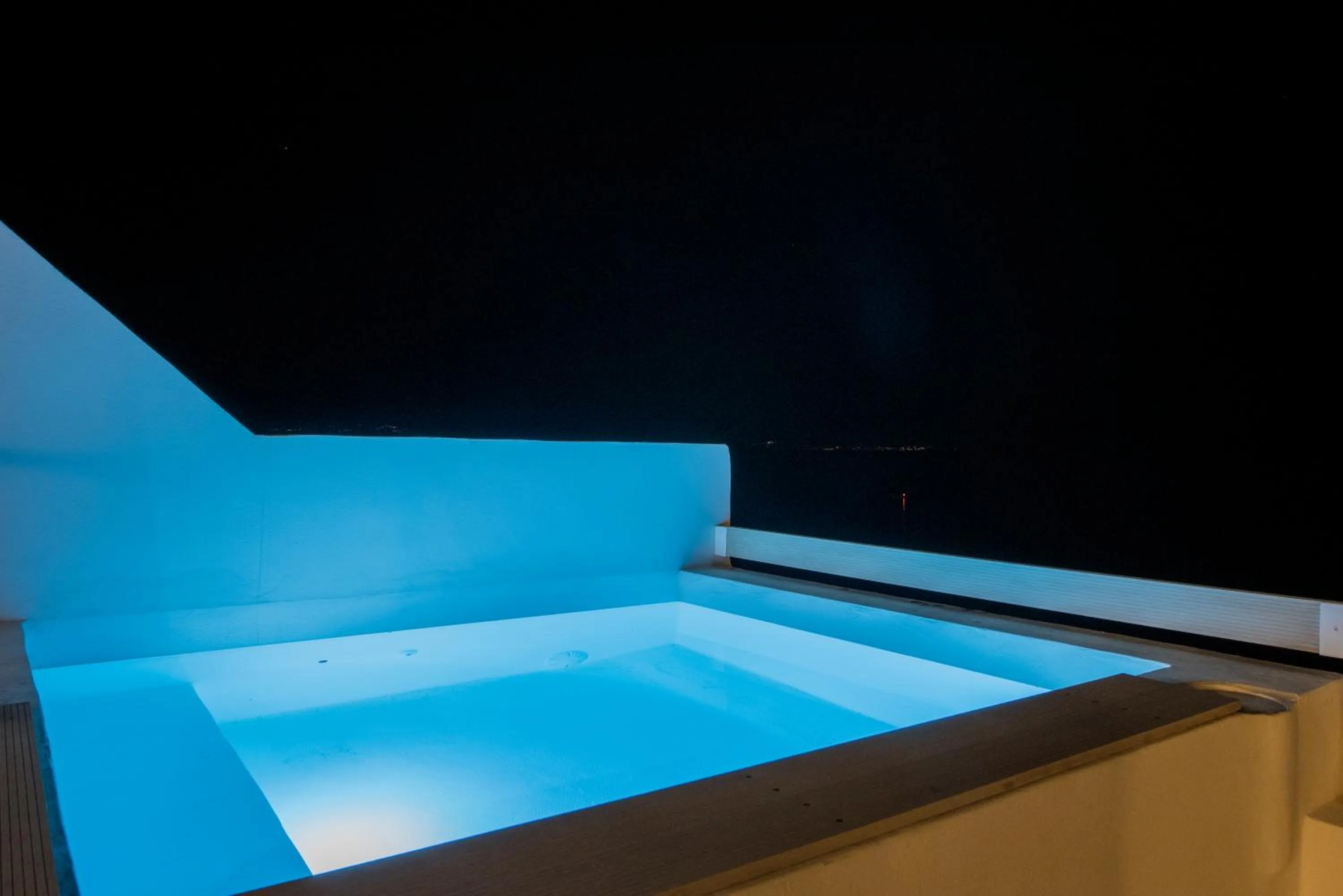 Swimming pool in Hotel Hermes