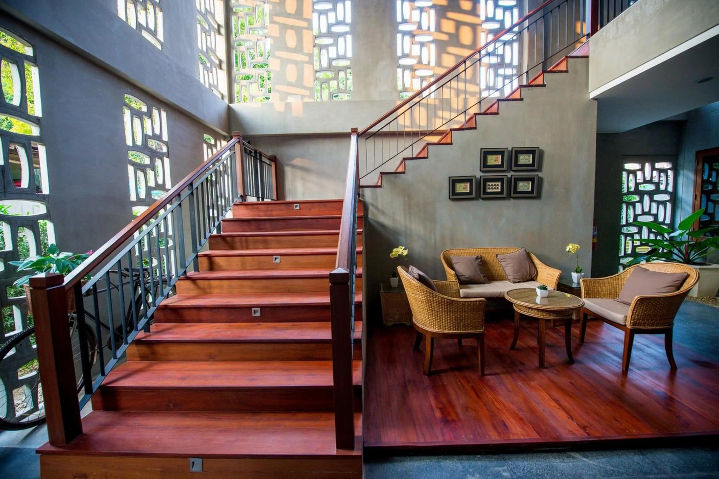 Area and facilities in Chu Hotel