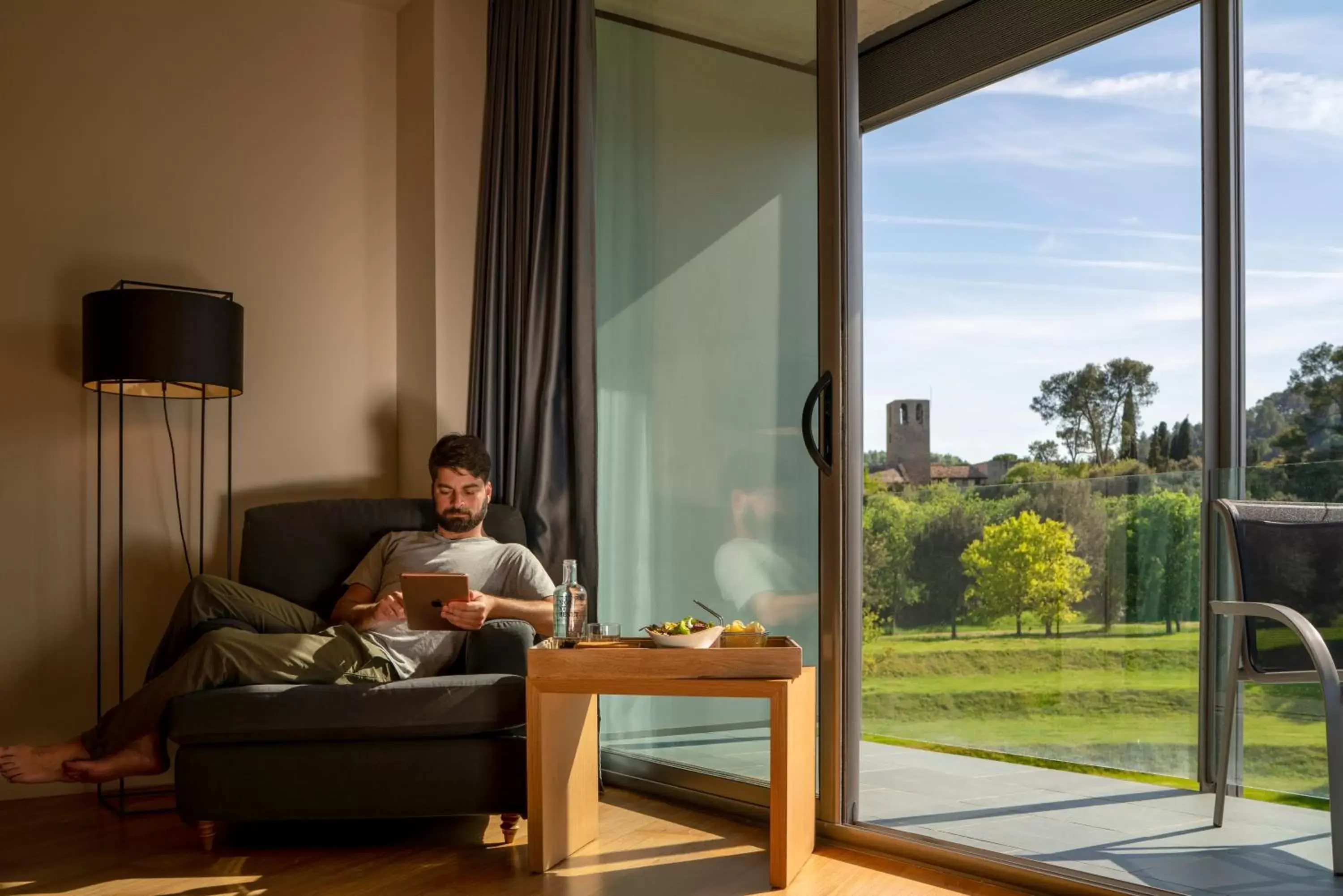 Deluxe Double or Twin Room with Terrace in Hotel Món Sant Benet Deluxe Double or Twin Room with Terrace in Hotel Món Sant Benet