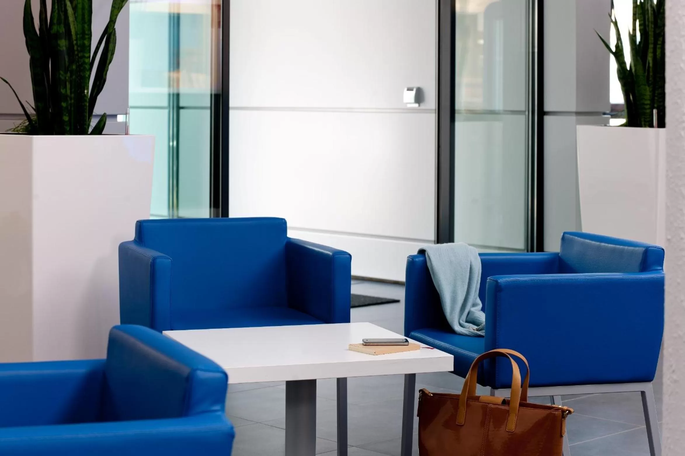 Lounge or bar in ibis budget Ulm City