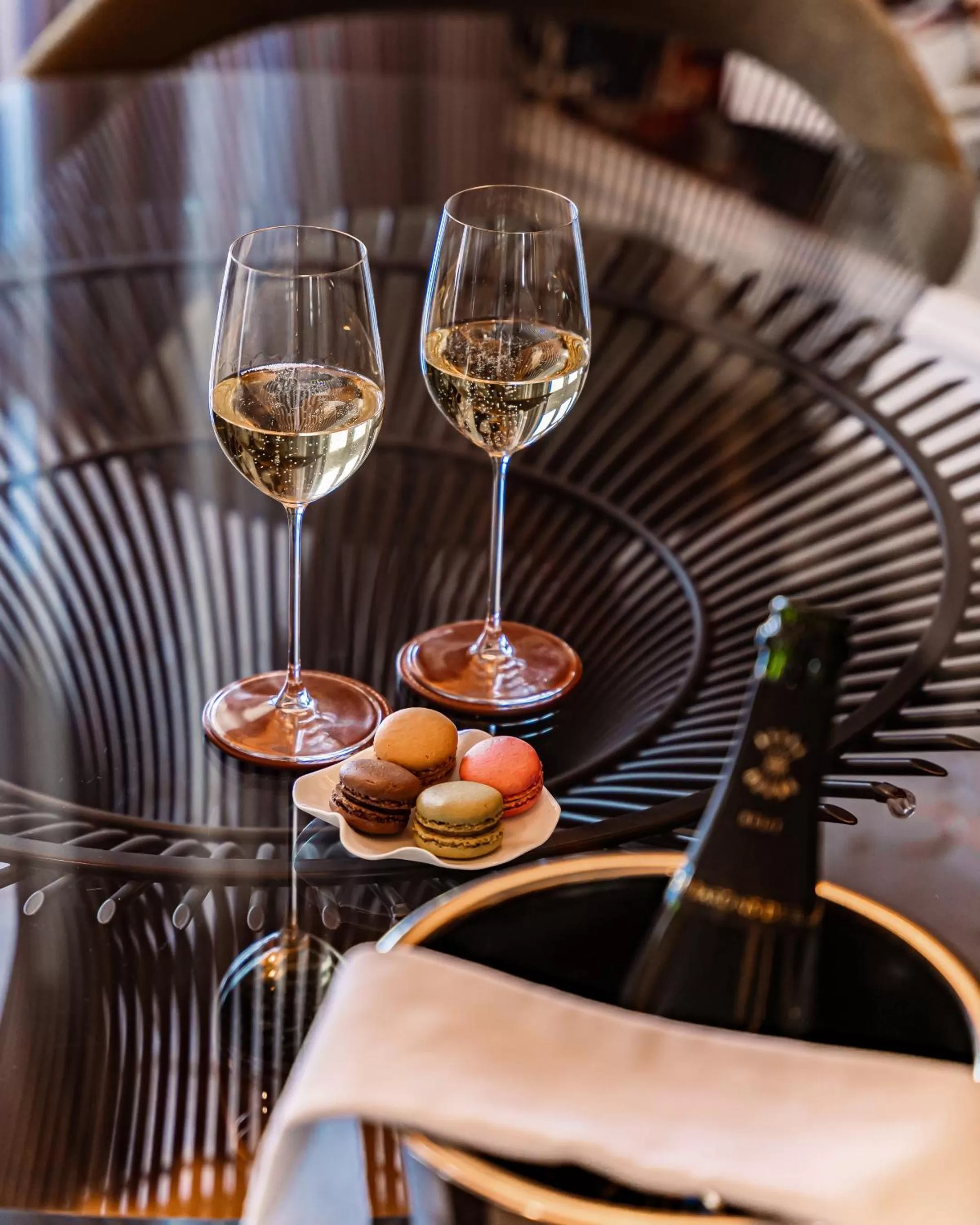 Food and drinks in Iniala Harbour House