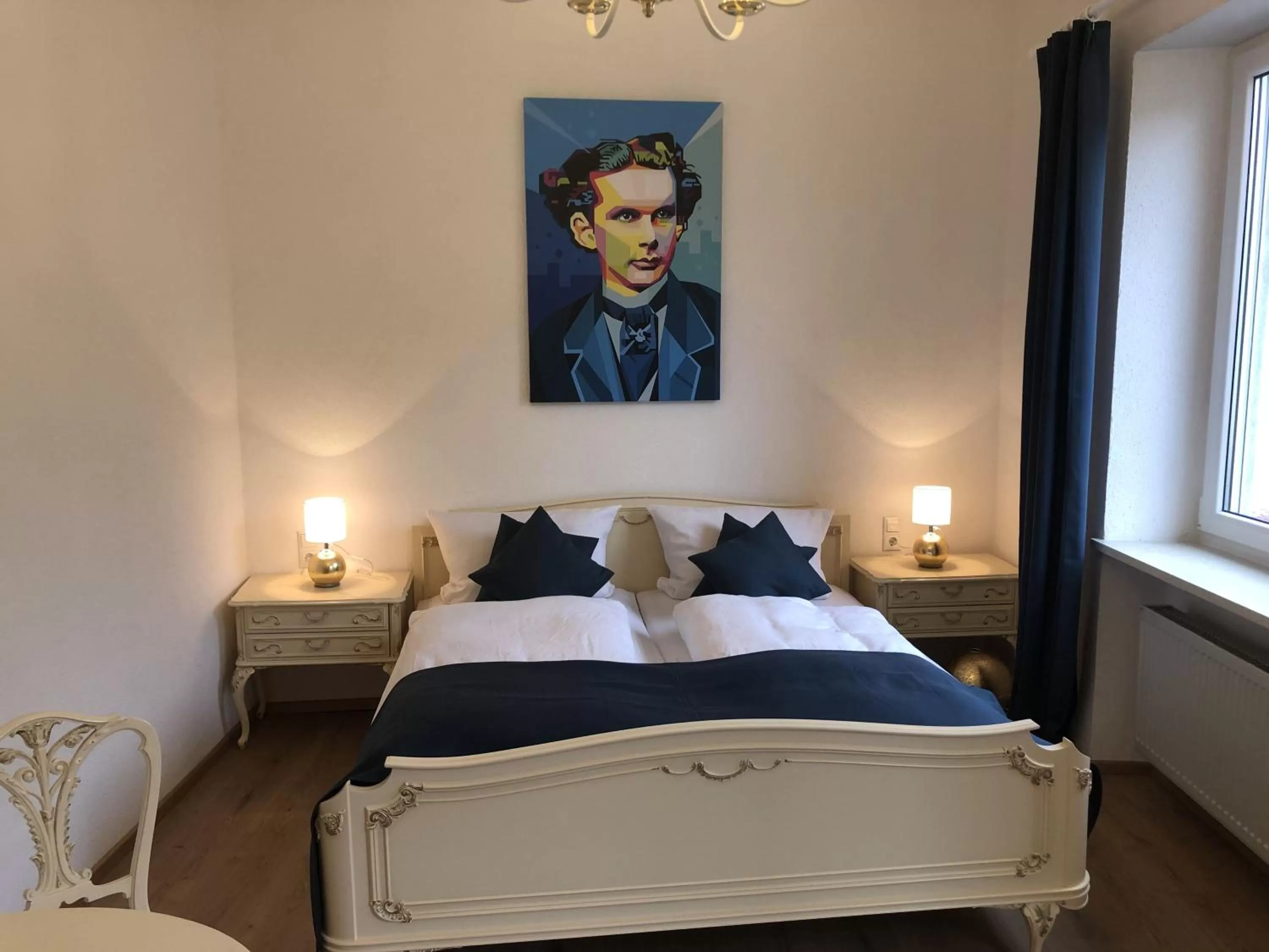 Bed in Pension und Ferienwohnung Frech