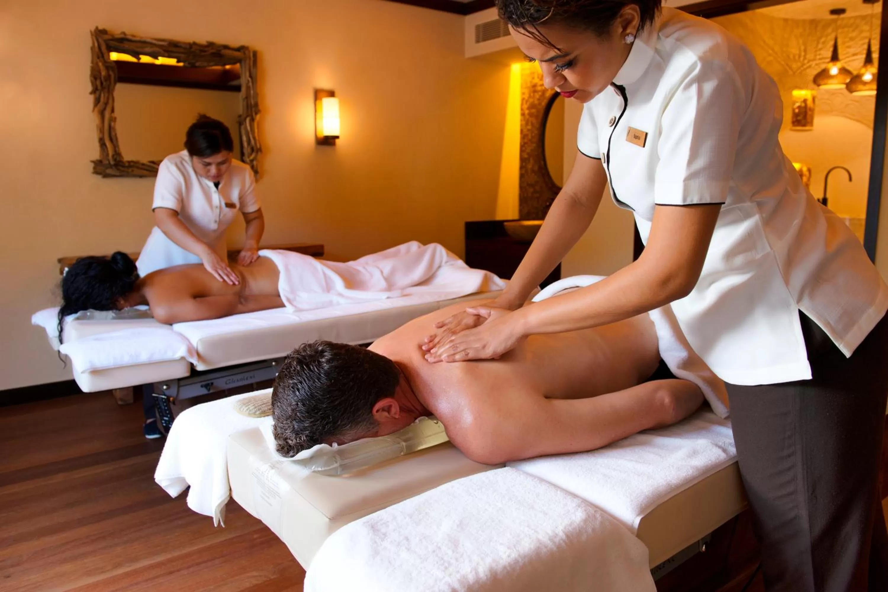 Massage in STORY Seychelles