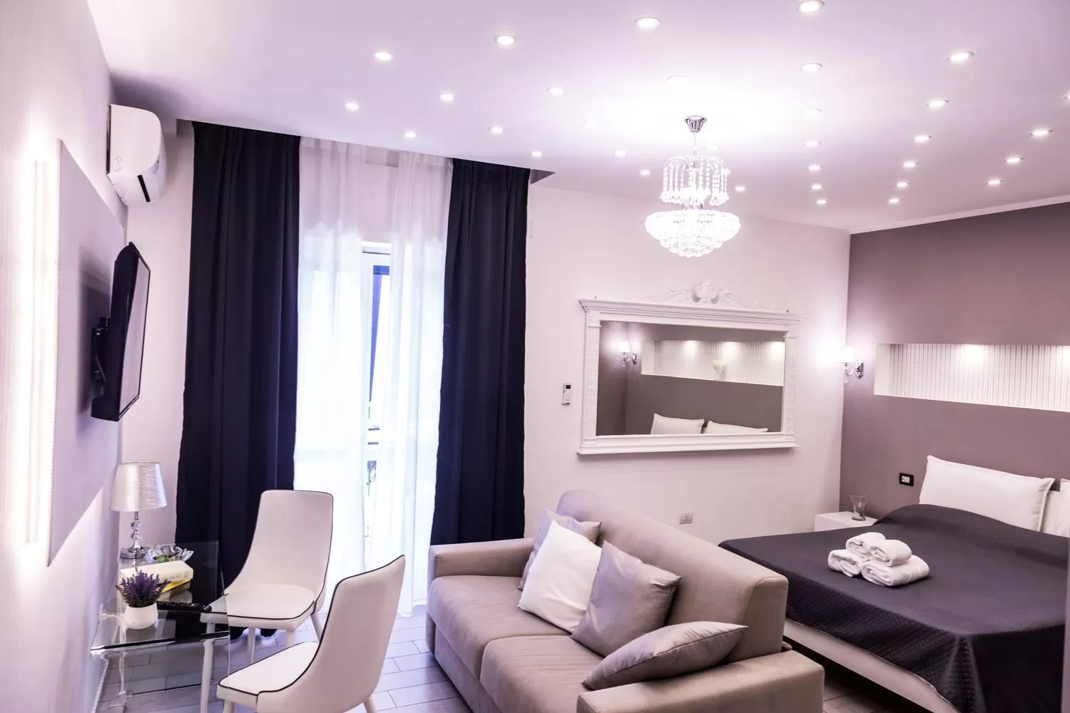 Bed in Maison De luxe