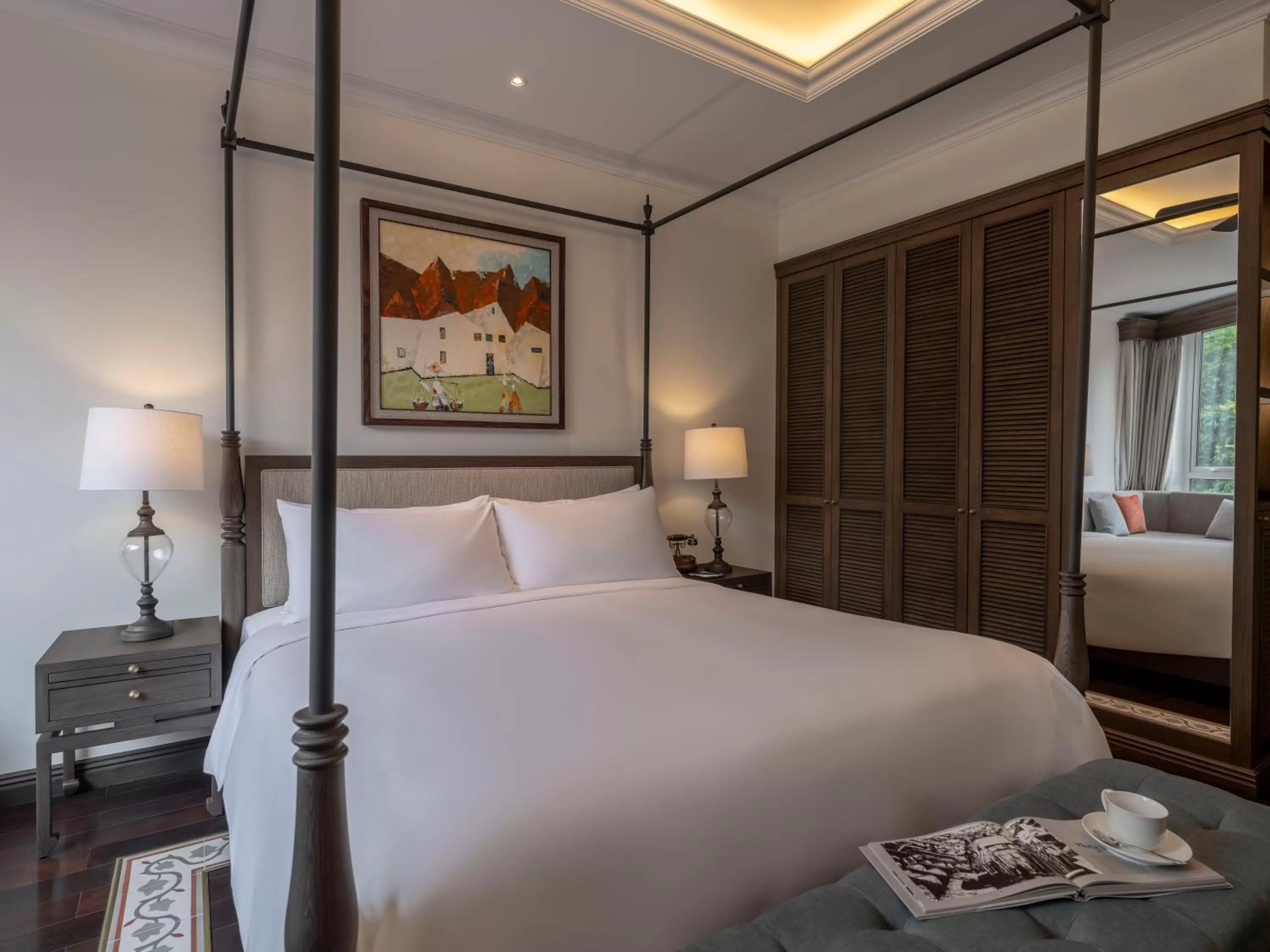 Bed in De Syloia Hotel