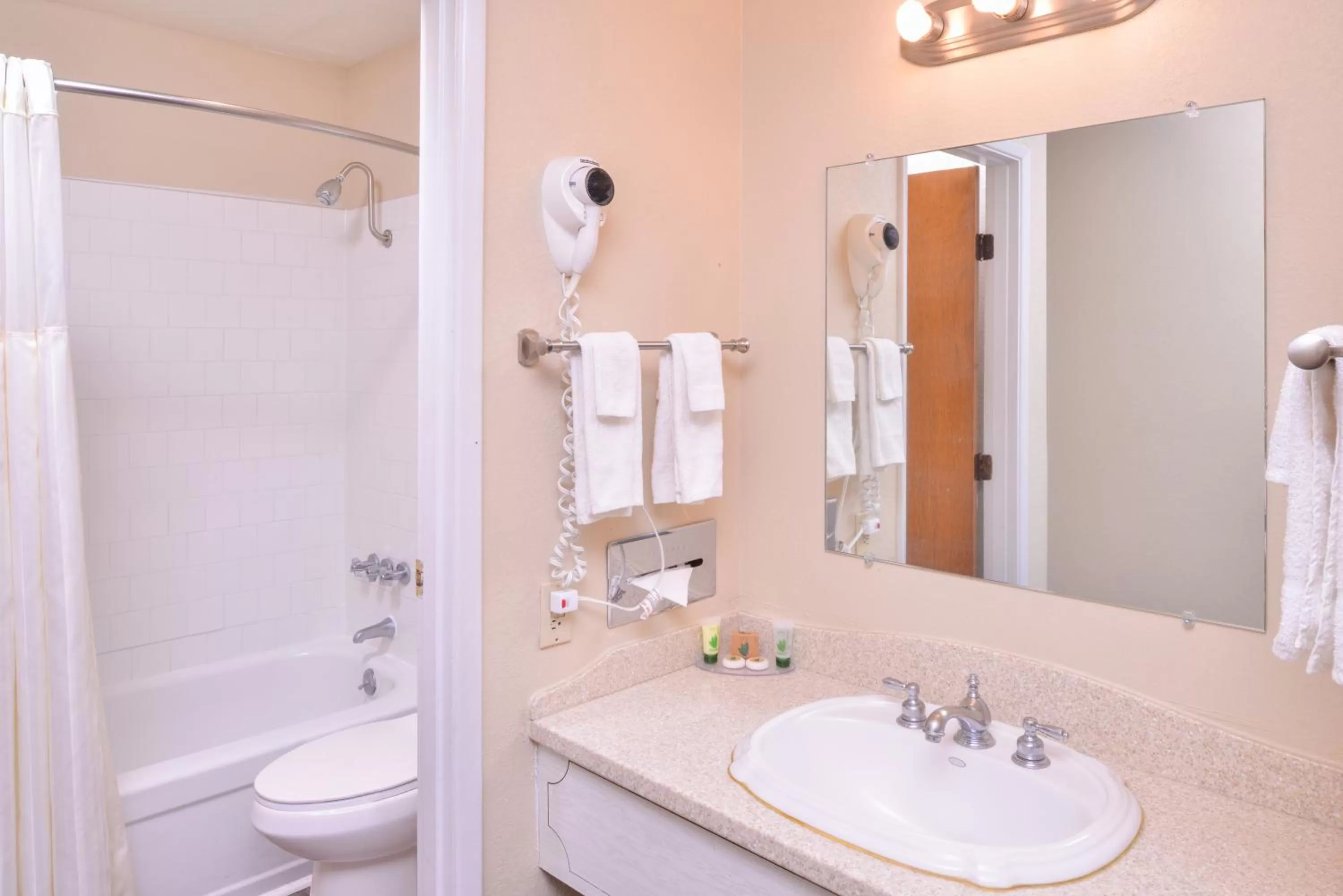 Bathroom in Maverick Motel - Modern Renovated Motel