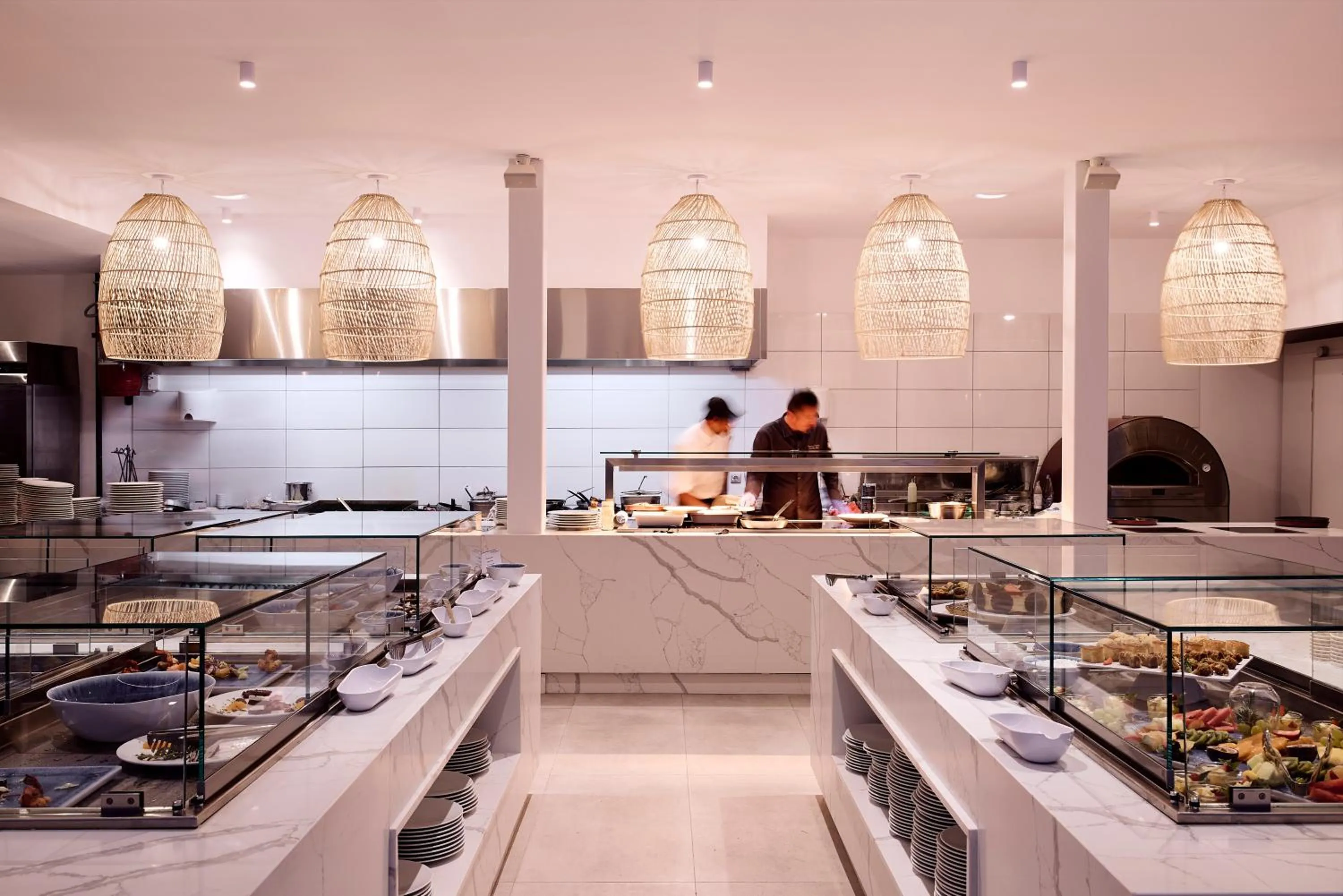 Restaurant/places to eat in Dimitra Beach Hotel & Suites