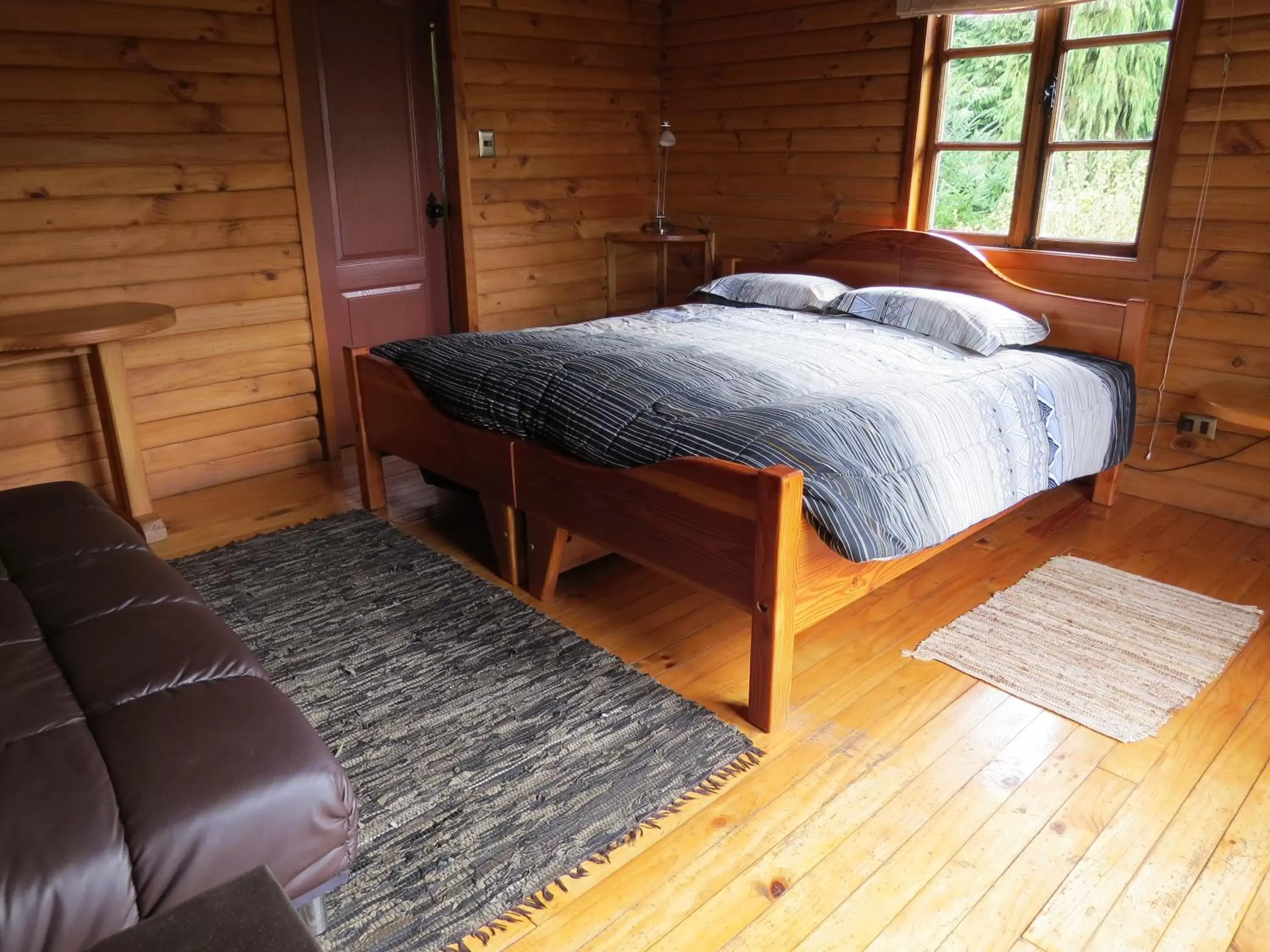 Double or Twin Room with Private Bathroom in Hostal Zapato Amarillo Double or Twin Room with Private Bathroom in Hostal Zapato Amarillo