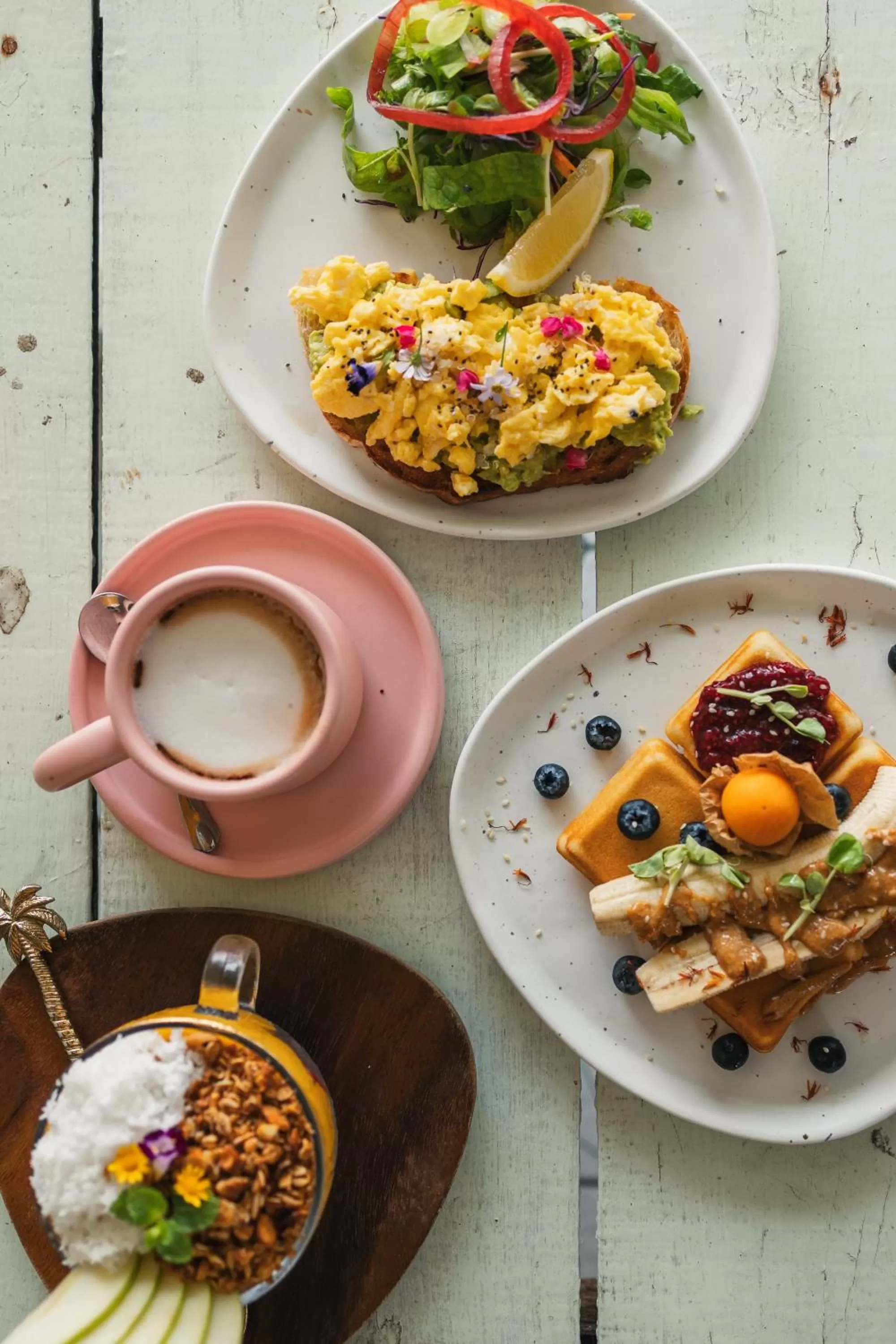 Food in Indie Beach Bungalows