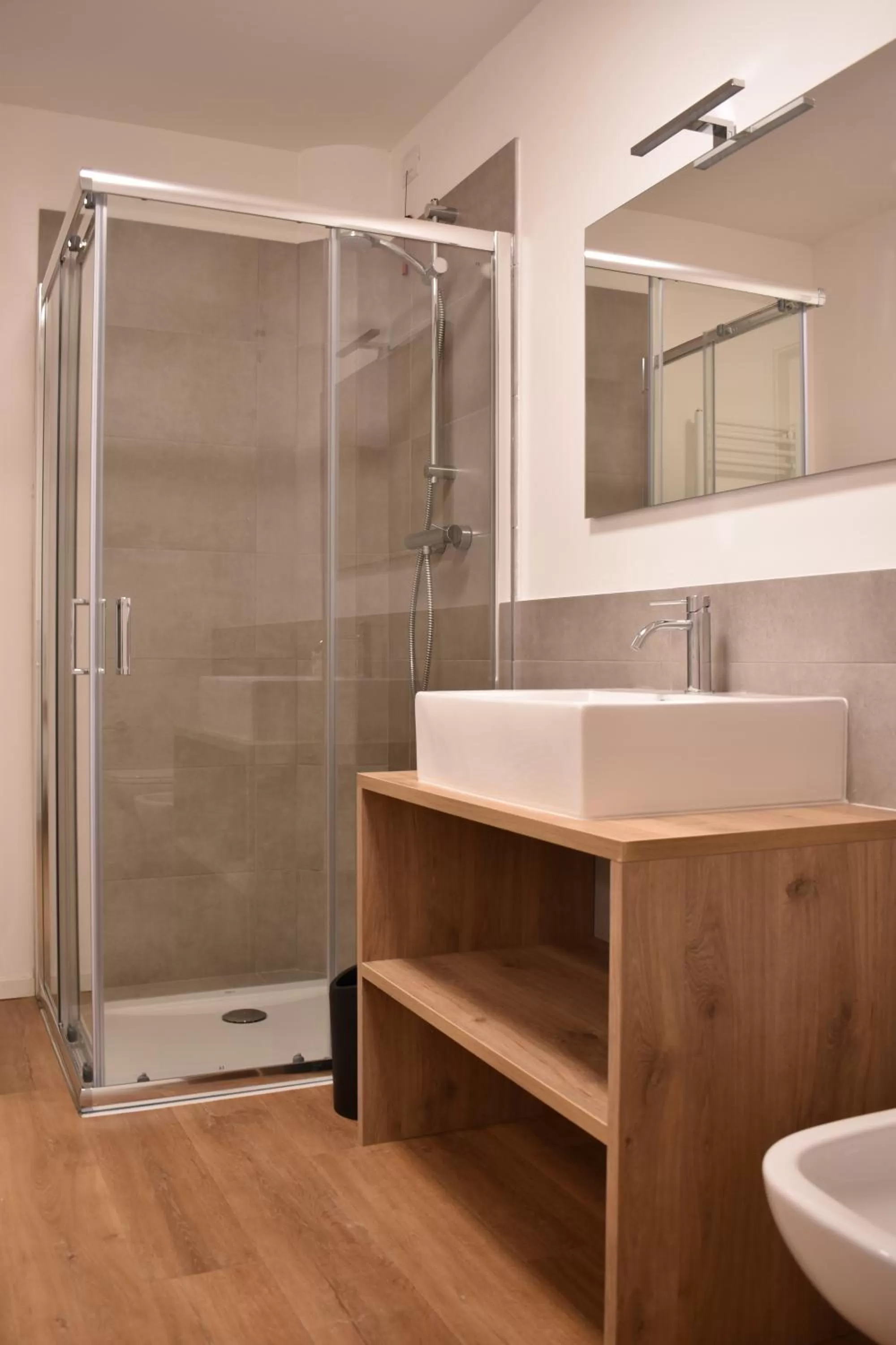 Shower in Aldeia Bianca Village