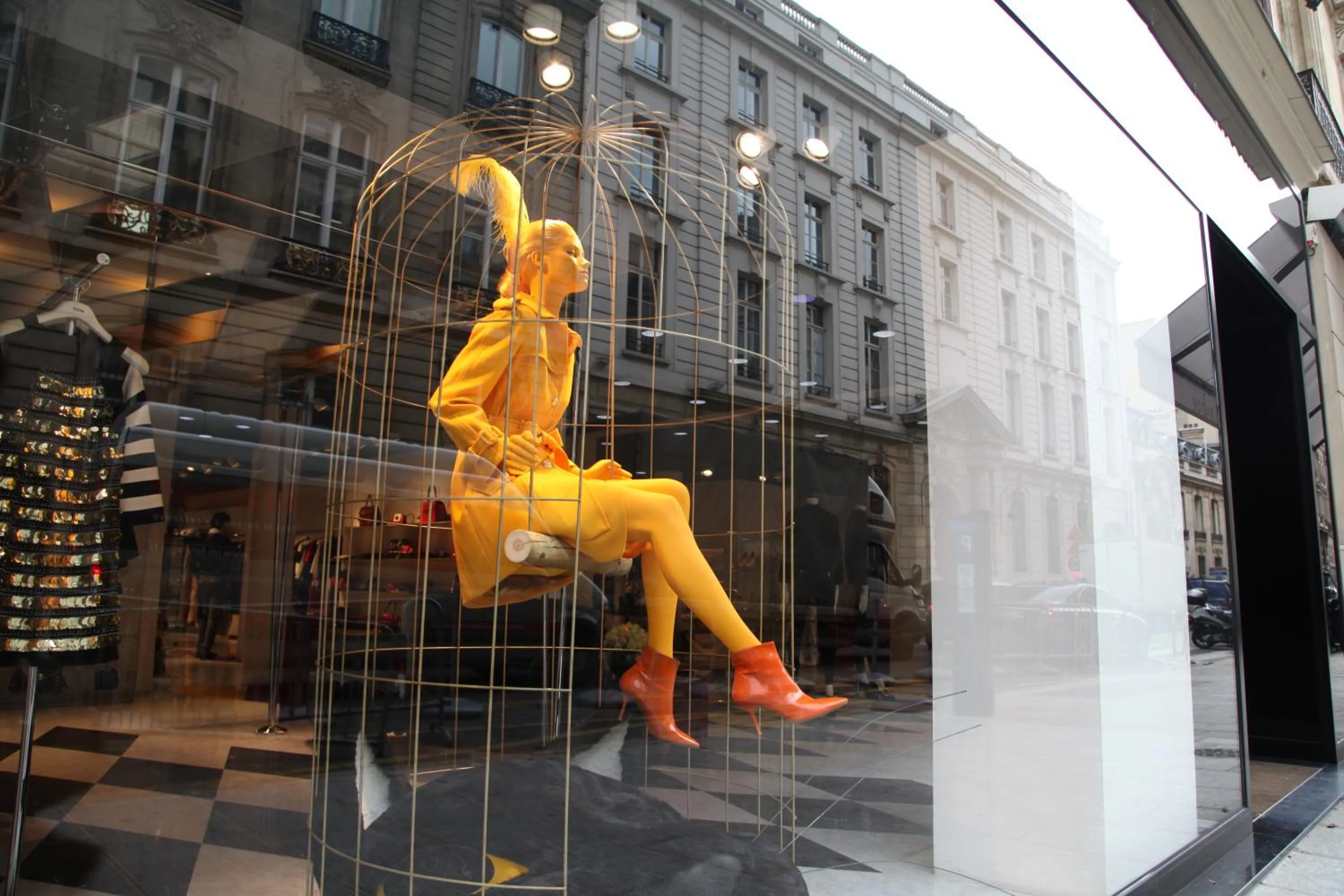 Decorative detail in Hotel Best Western Anjou Lafayette