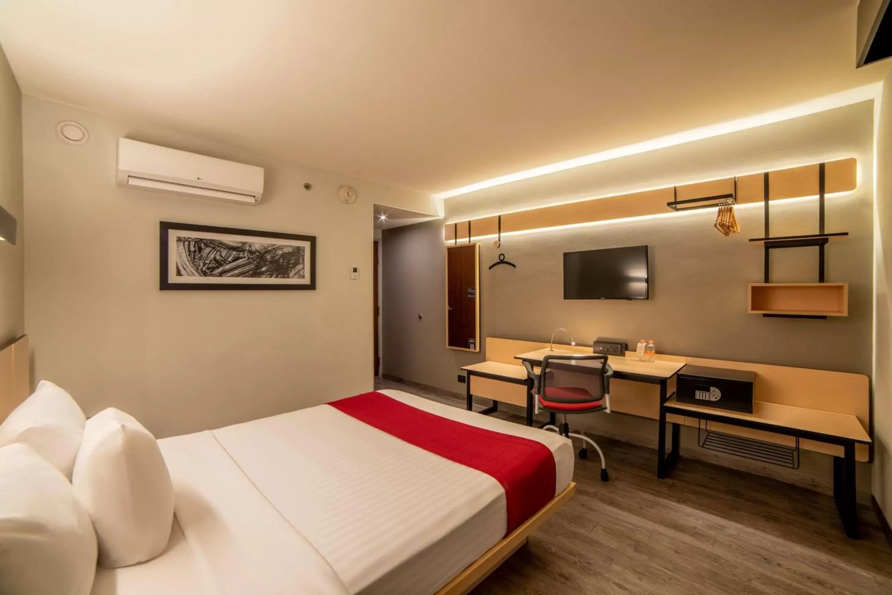 Queen Room in City Express Plus by Marriott Guadalajara Palomar Queen Room in City Express Plus by Marriott Guadalajara Palomar