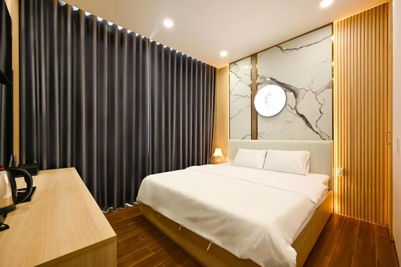 Photo of the whole room, Bed in Lotus Airport Hotel Saigon