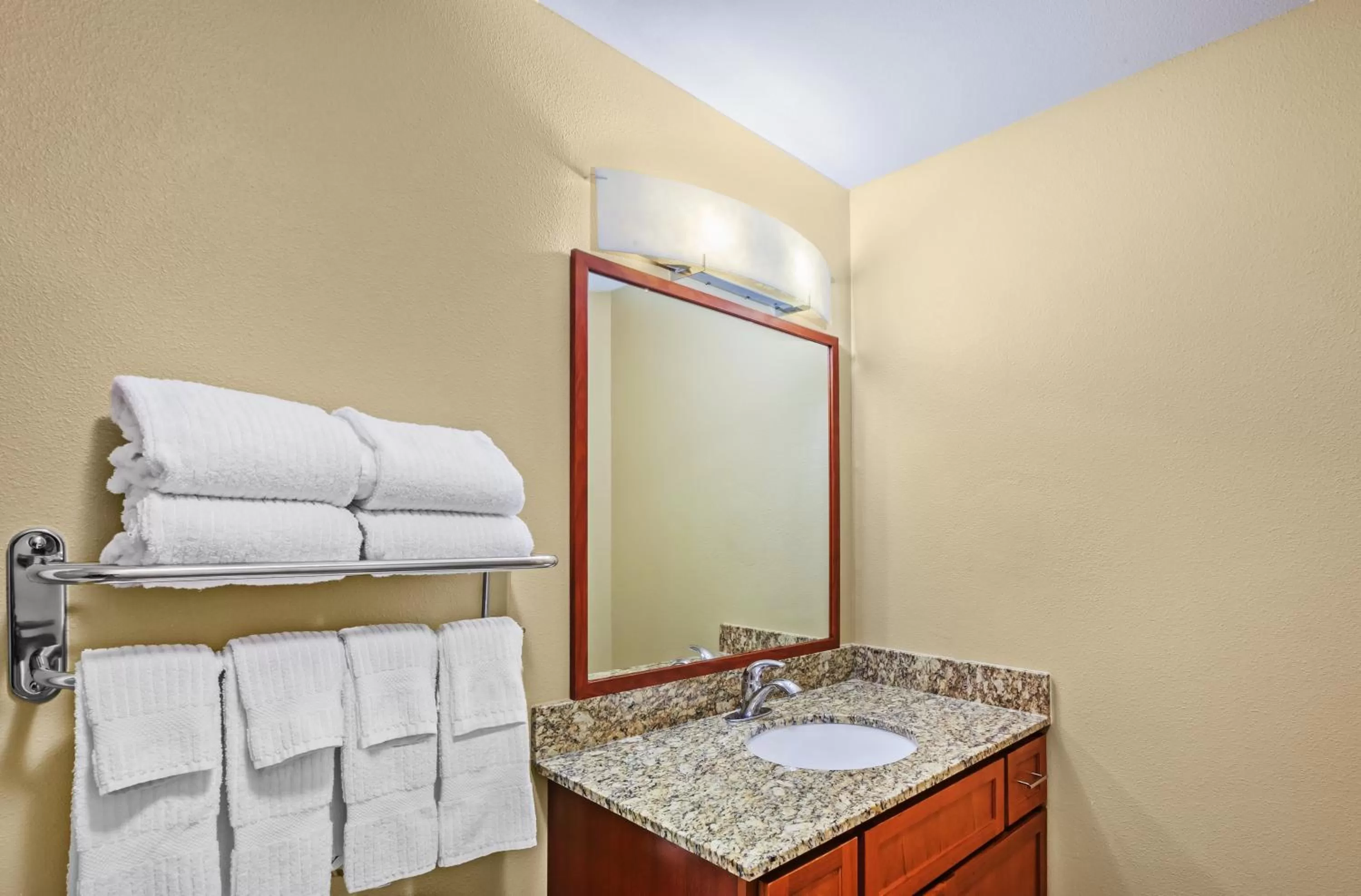 Bathroom in Candlewood Suites El Paso by IHG