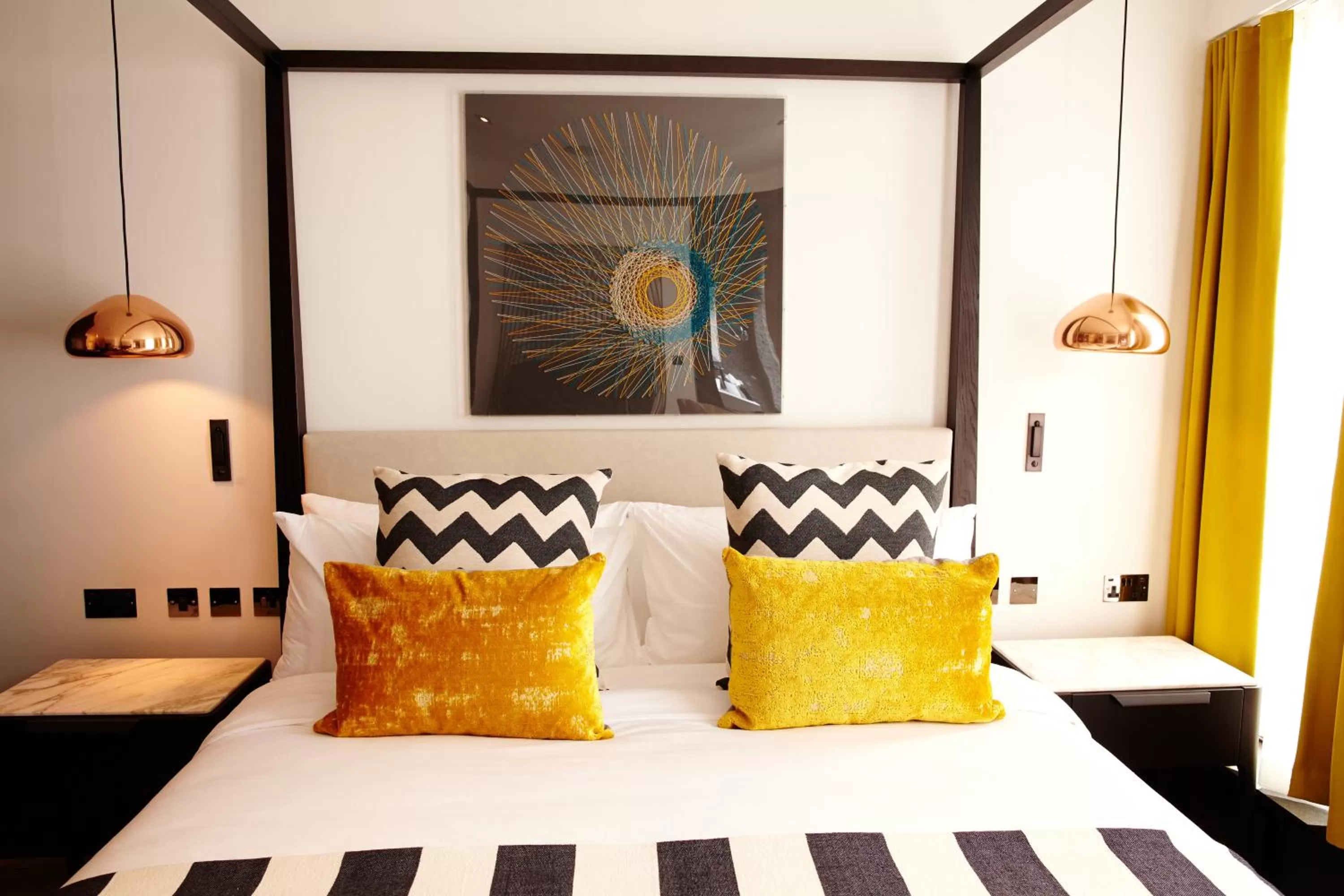 Photo of the whole room, Bed in Hotel Indigo London Tower Hill by IHG