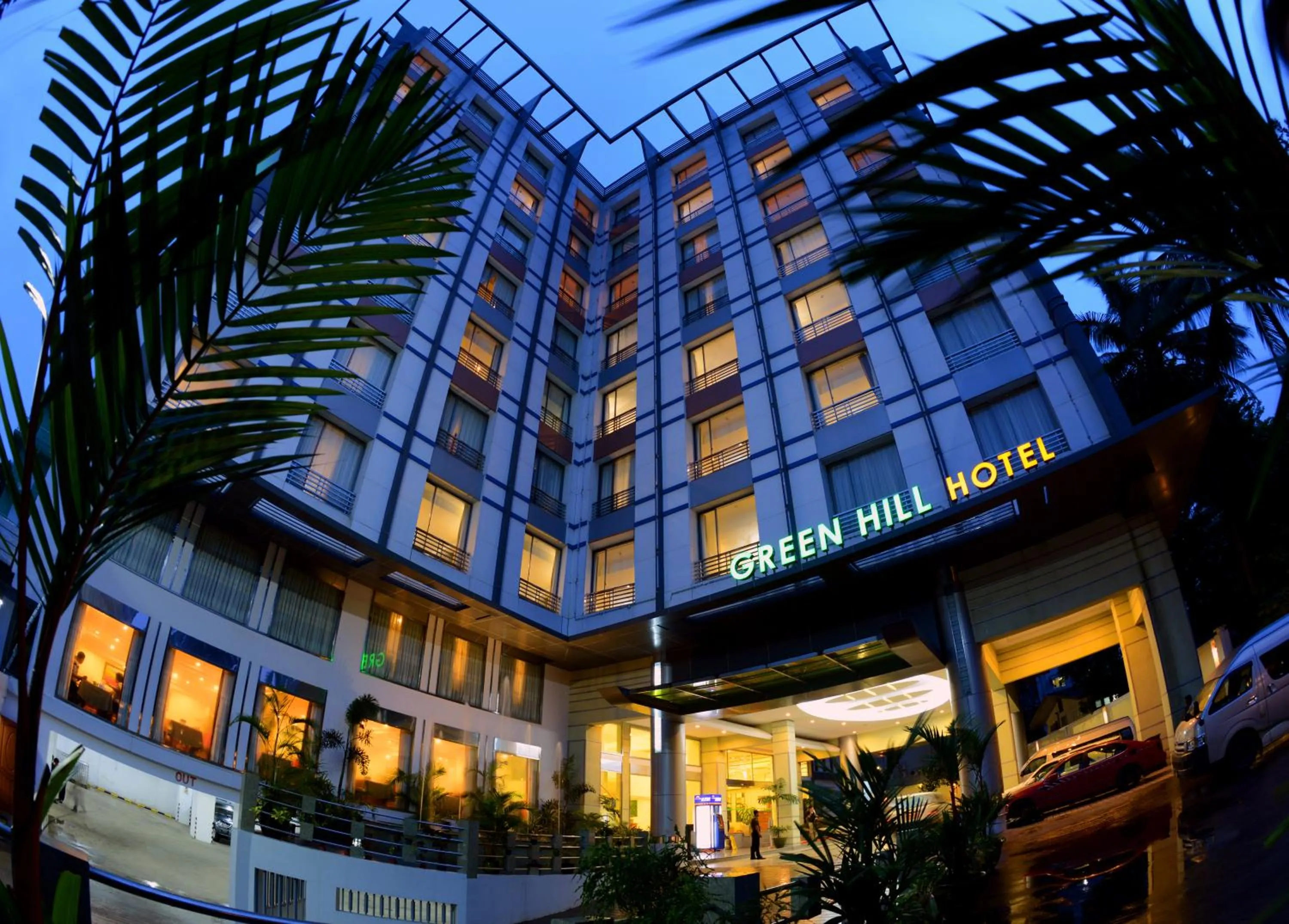 Facade/entrance in Best Western Green Hill Hotel