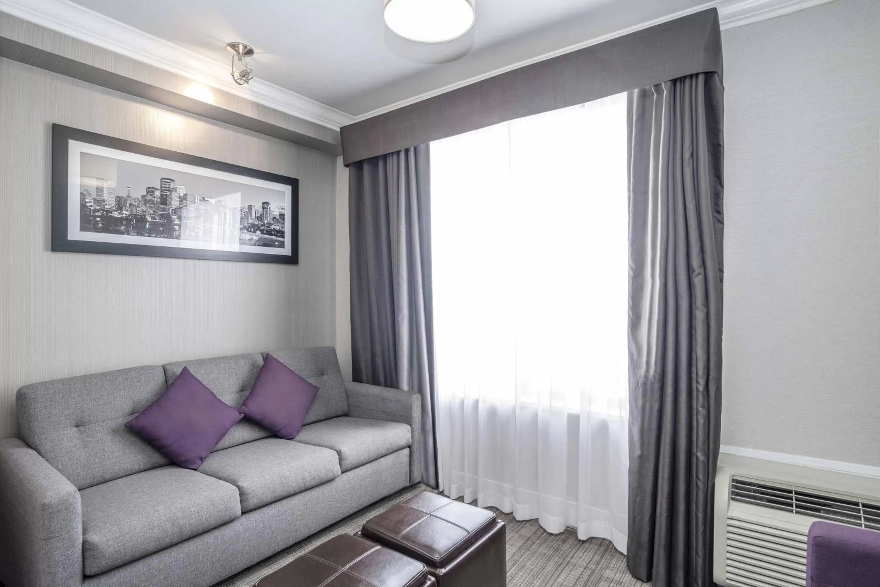 Bedroom in Sandman Hotel & Suites Calgary South